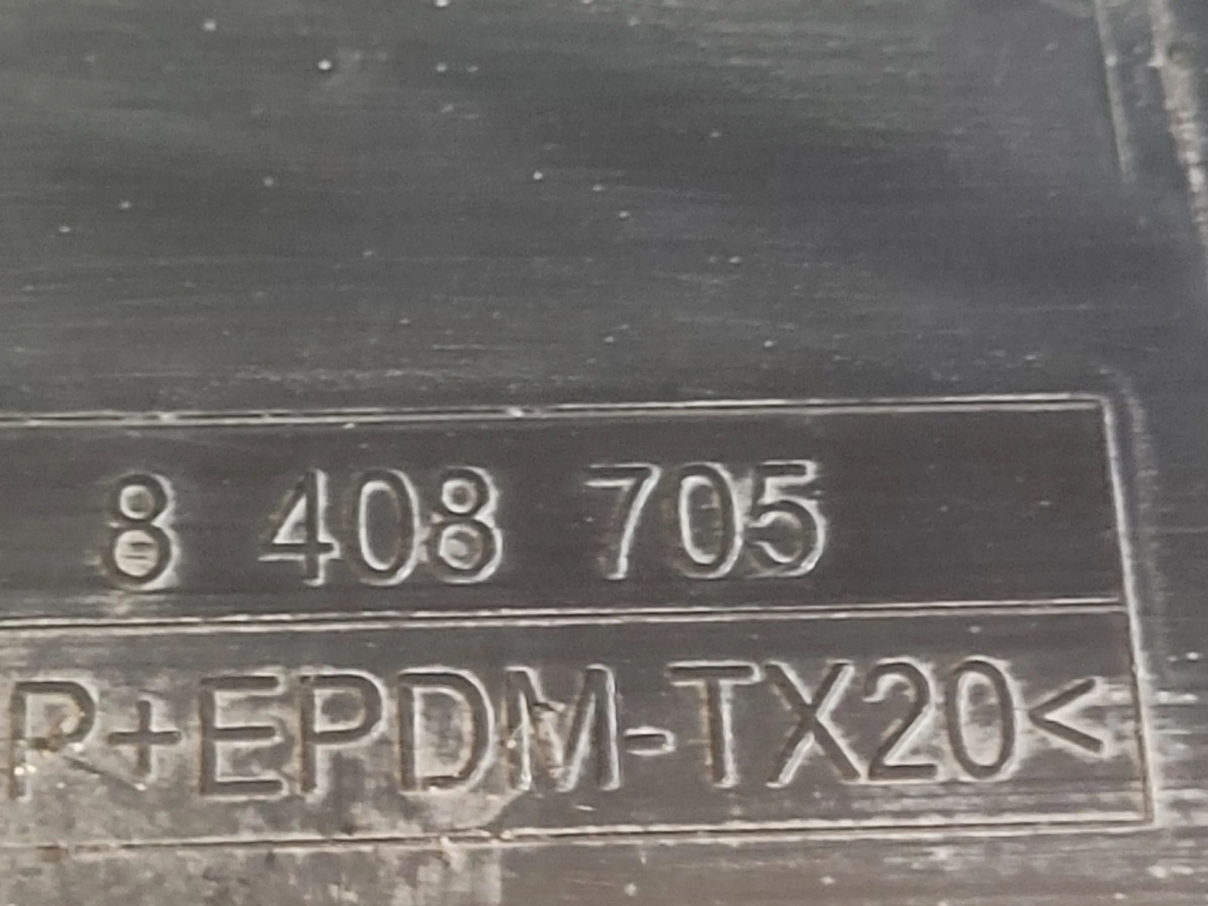 Original BMW X5 (E53) Seitenschweller Schwellerleiste Links 8408705