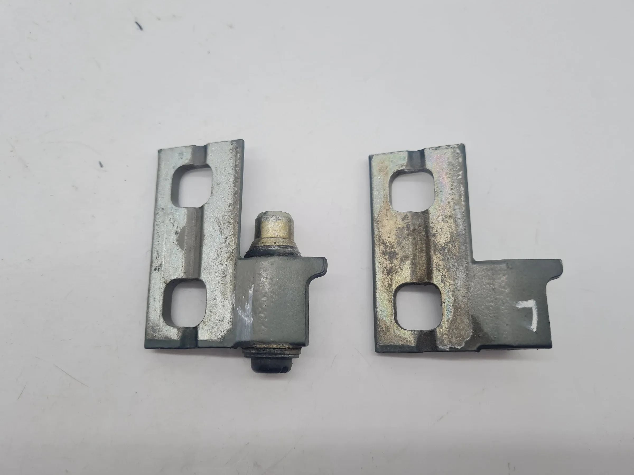 Original Mini One (R50/R53) Set Türscharnier Scharnier Links Oben & Unten