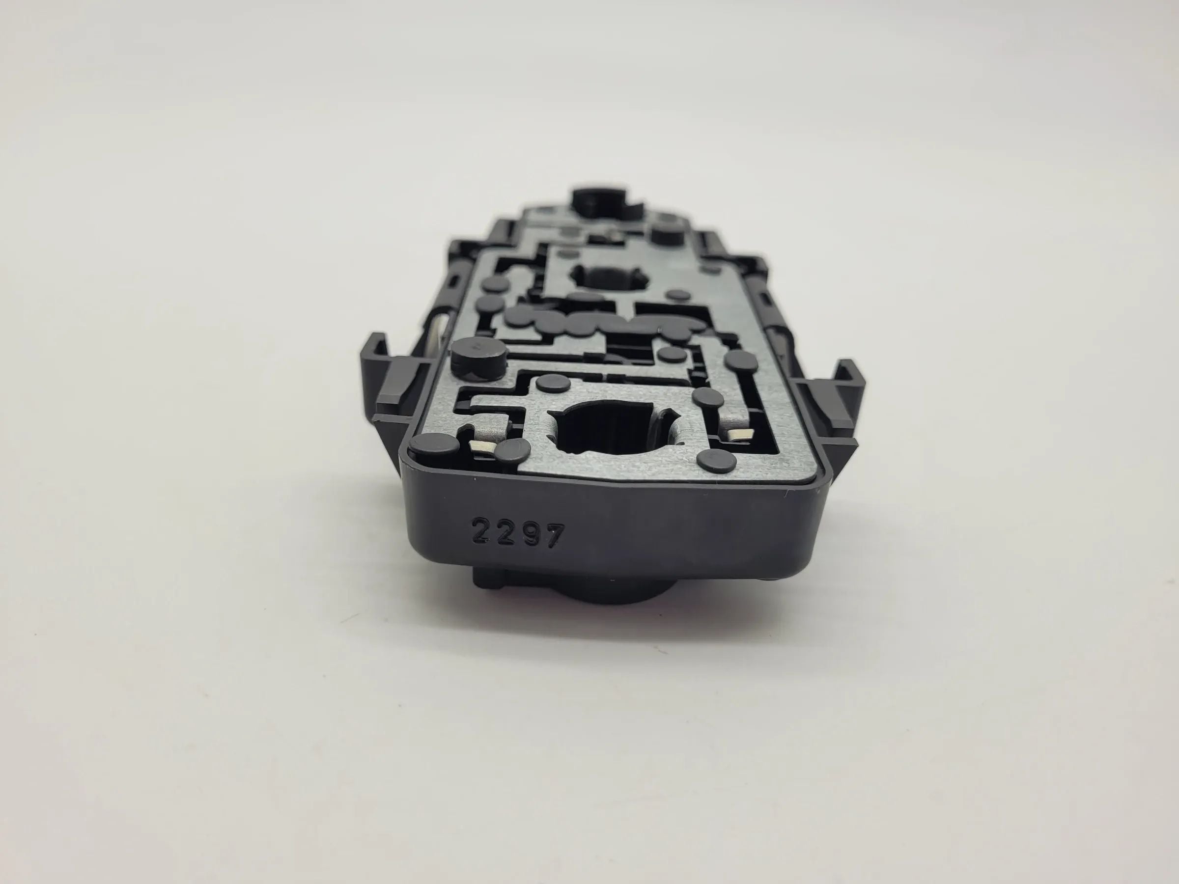 Original Audi A6 (4B2/4B4) Rücklicht / Heckleuchte Lampenträger R/L 148162