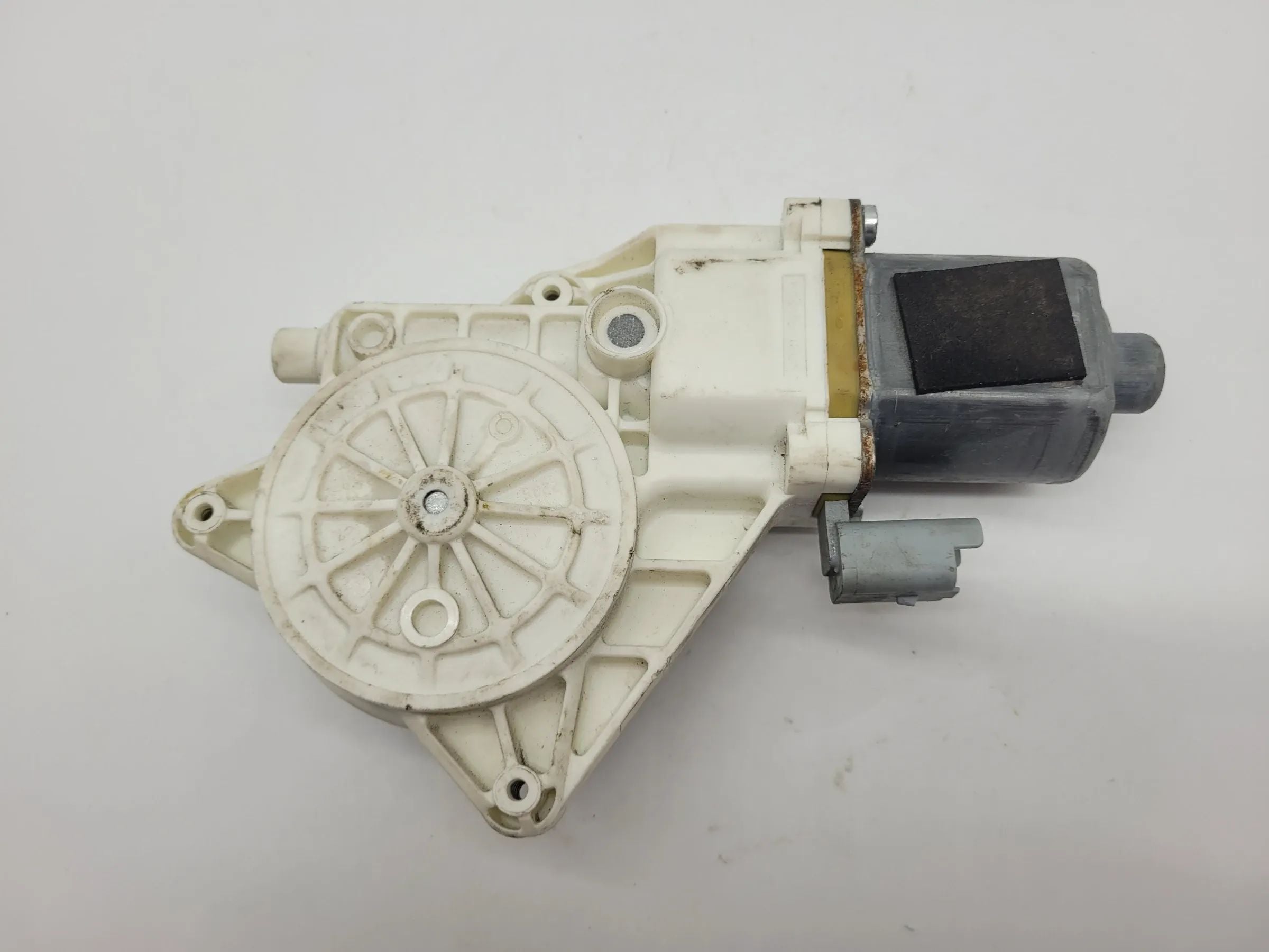 Original Nissan Micra III 3 (K12) Fensterhebermotor Links Vorne 0130822202