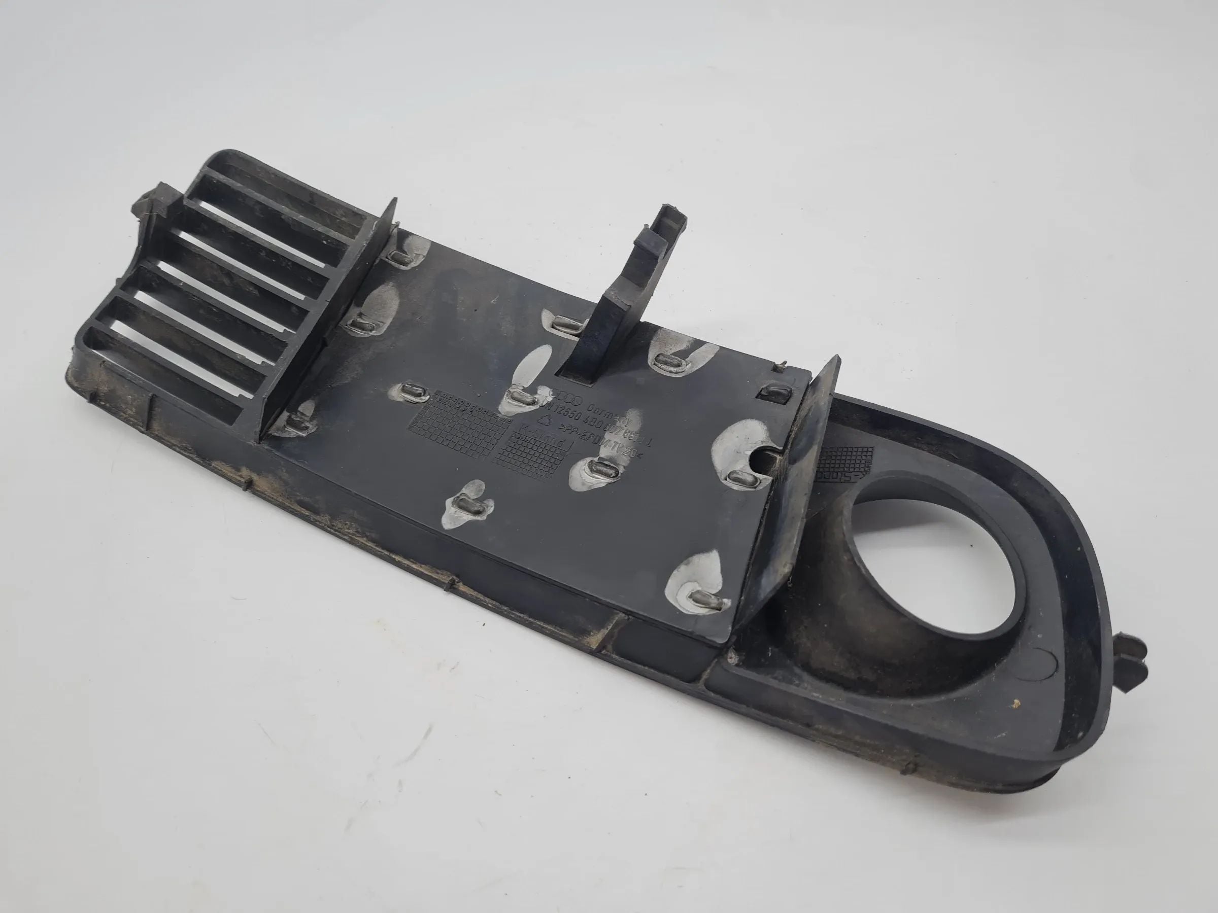 Original Audi A6 (4B2/4B4) Gitter Frontgitter Grill Links 4B0807681J