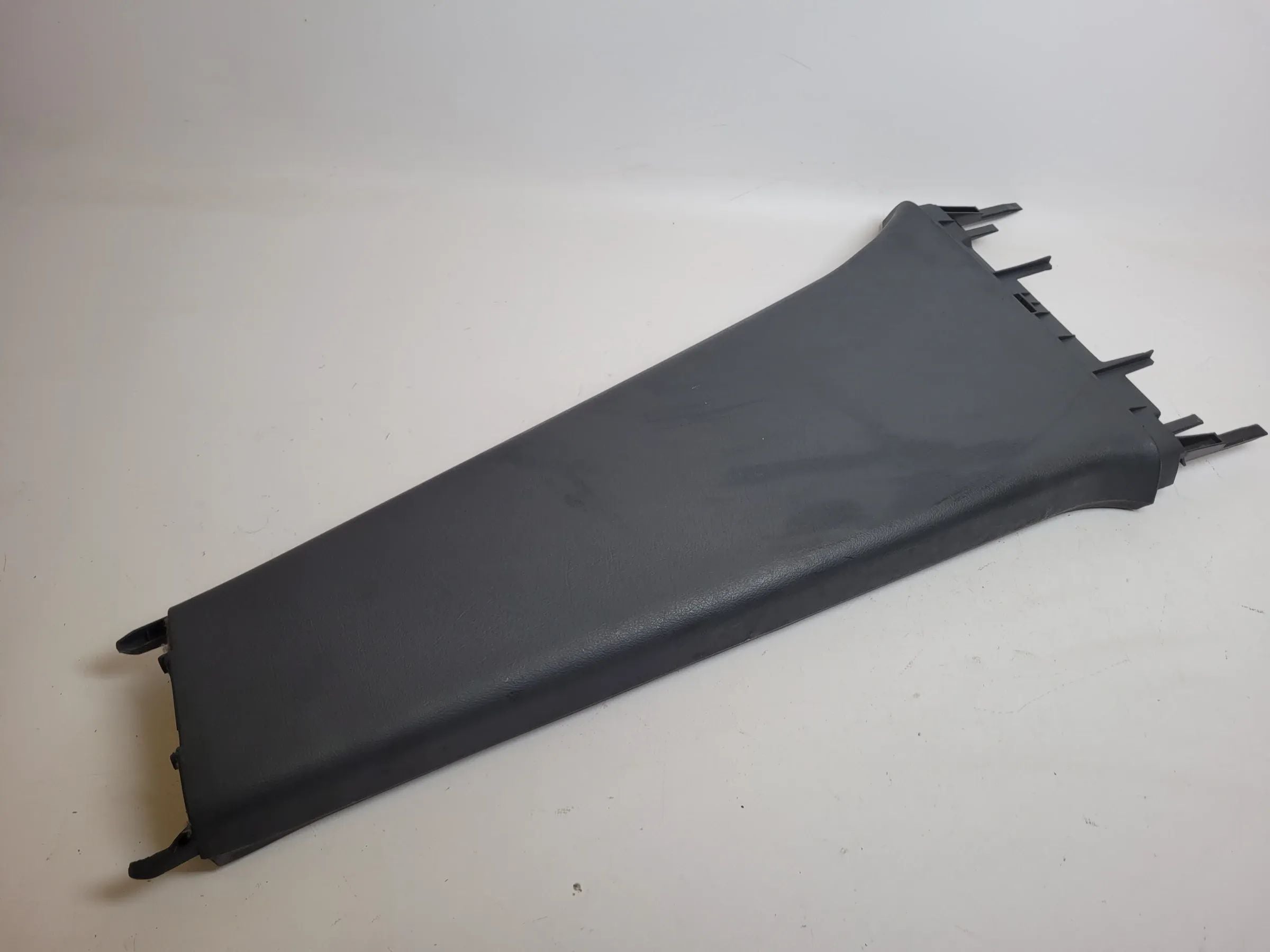 Original Audi A6 (4B2/4B4) Verkleidung B-Säule Links Unten Grau 4B0867239