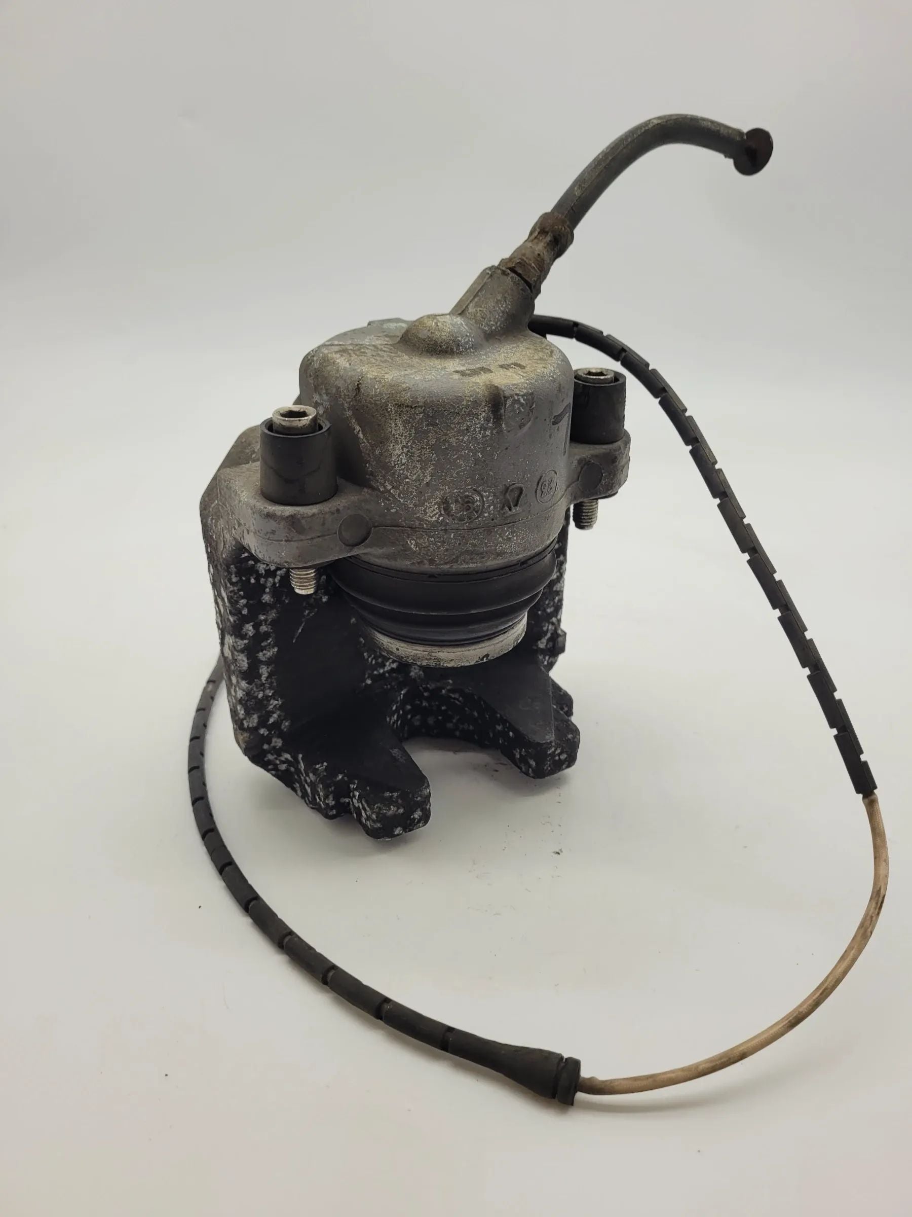 Original BMW 5er (E39) Bremssattel Links 6022296 91