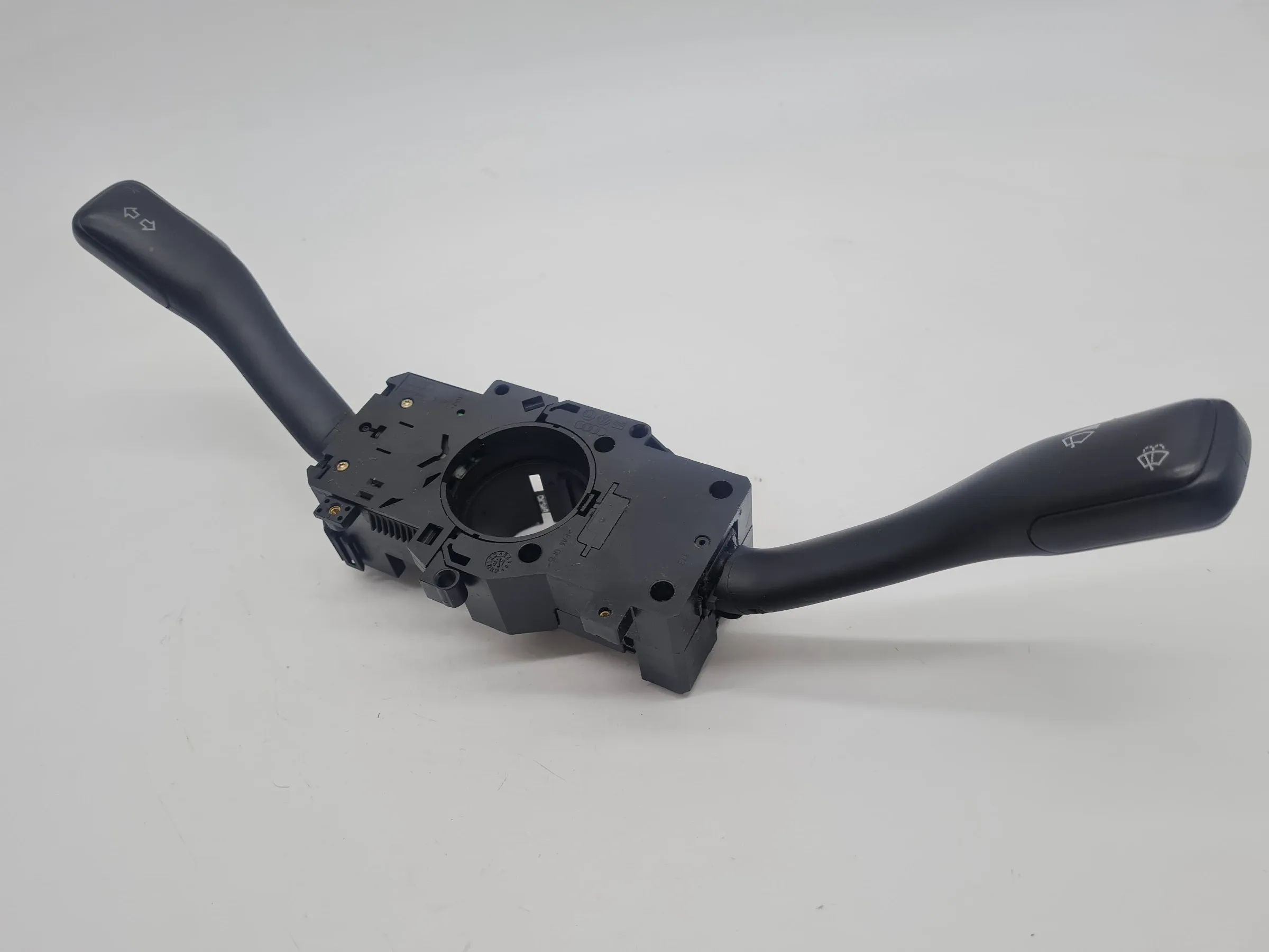 Original Audi A6 (4B2/4B4) Lenkstockschalter Kombischalter 8L0953513