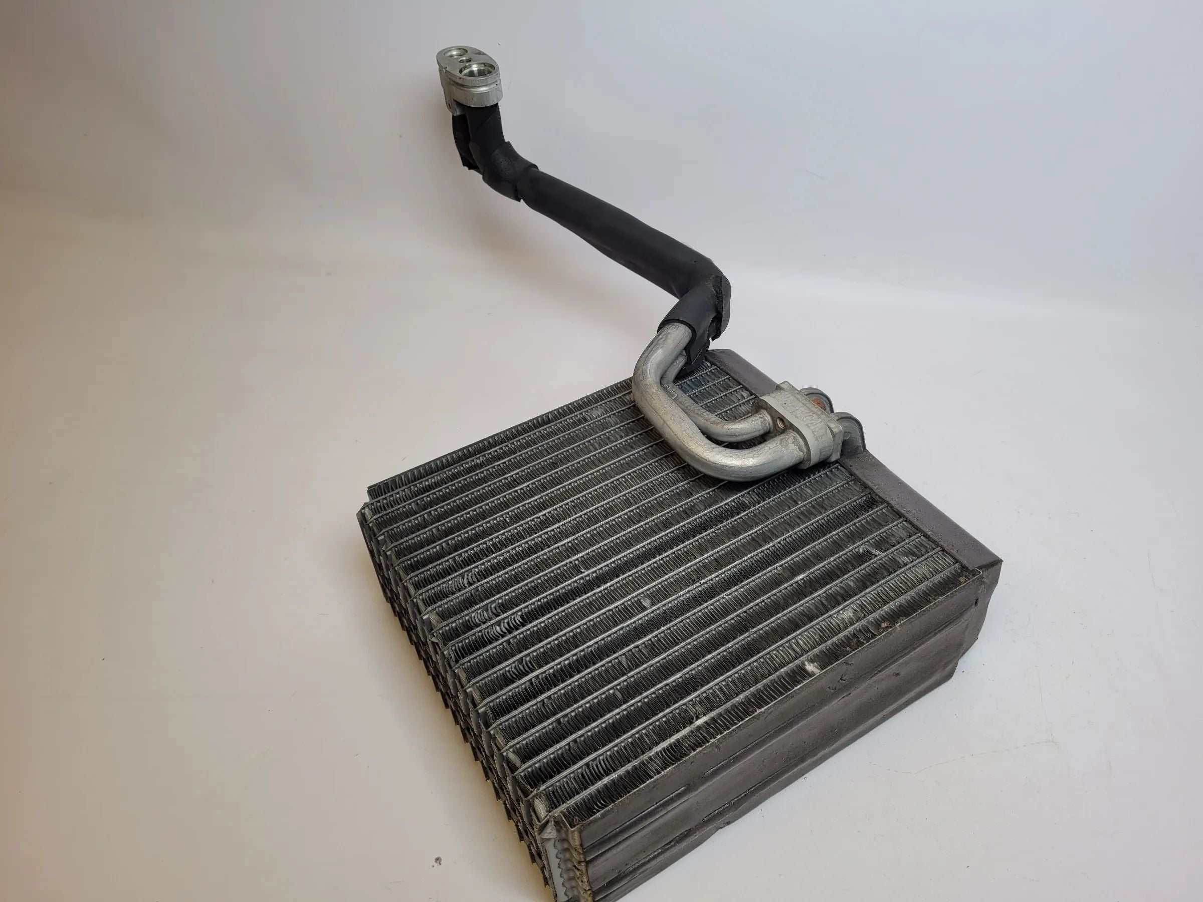 Original Audi A6 (4B2/4B4) Wärmetauscher Kühler