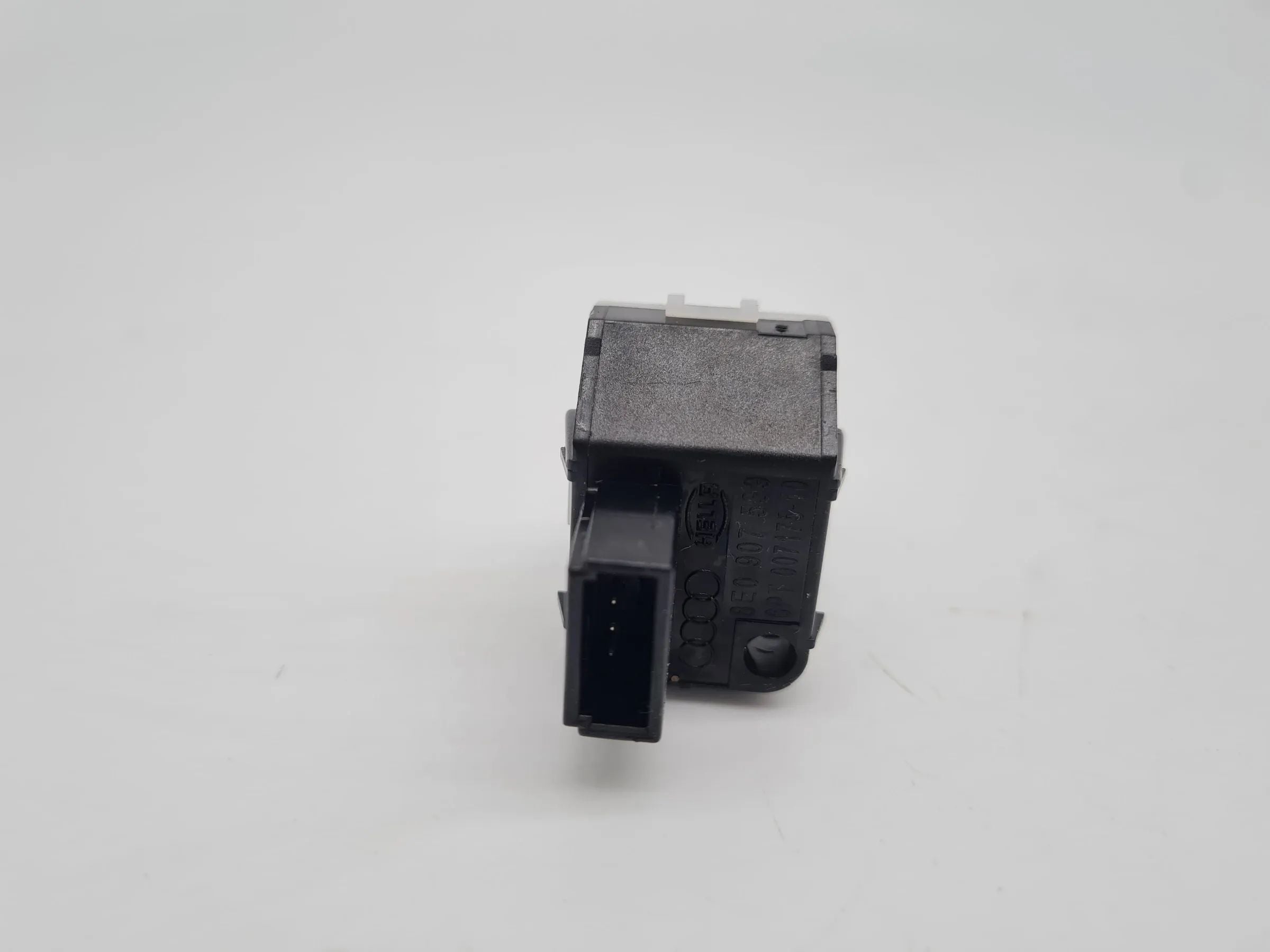 Original Audi A4 (8E/B6/B7) Sonnensensor Lichtsensor 8E0907539