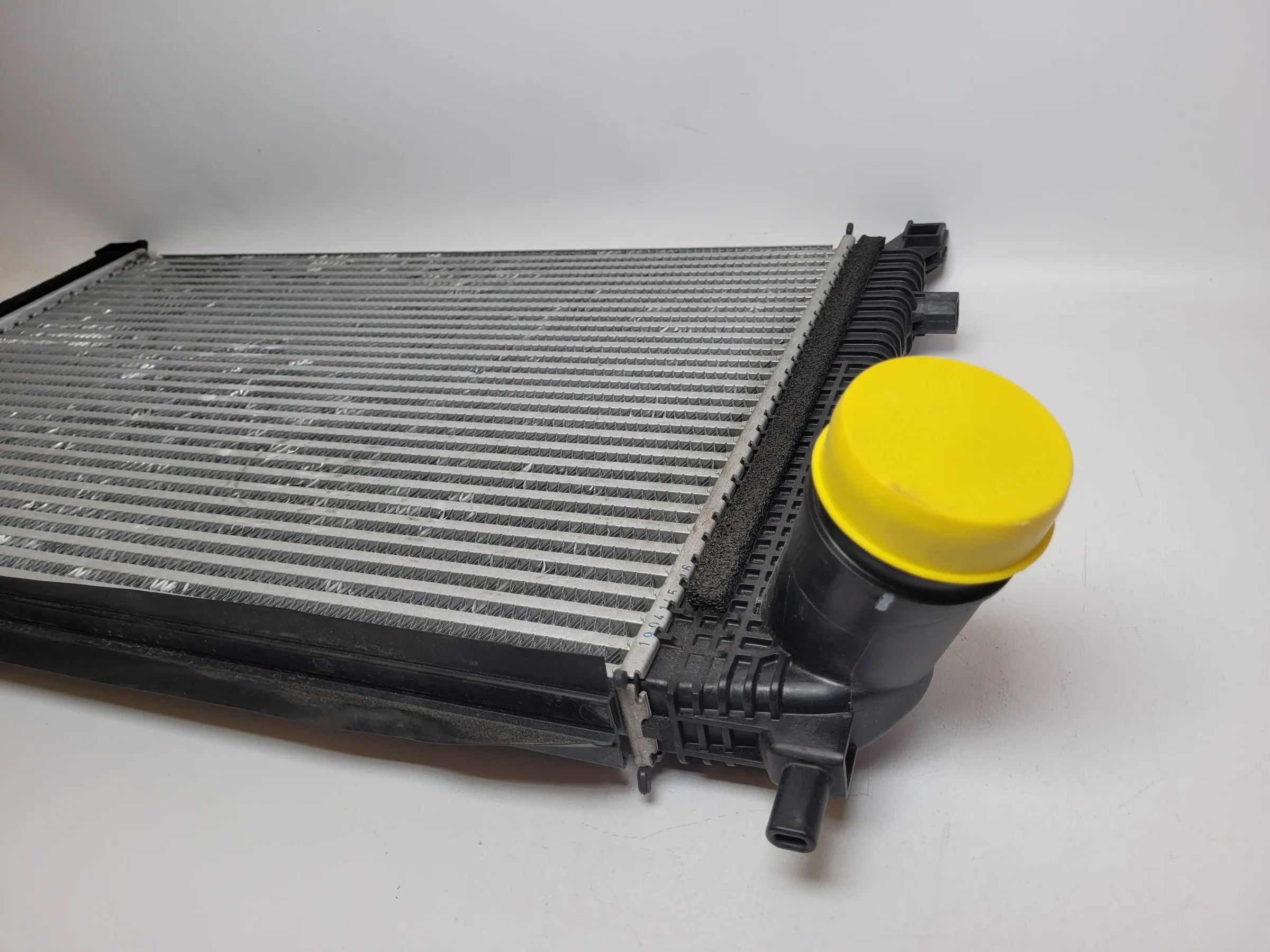 Original VW/Audi/Skoda Golf VII /Tiguan/Octavia III Ladeluftkühler 5Q0145803K