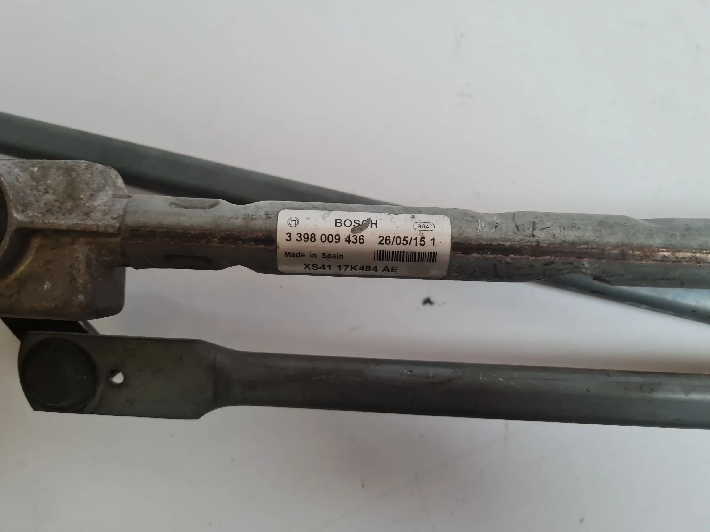 Original Ford Focus (DAW/DBW) Wischergestänge Vorne 3398009436