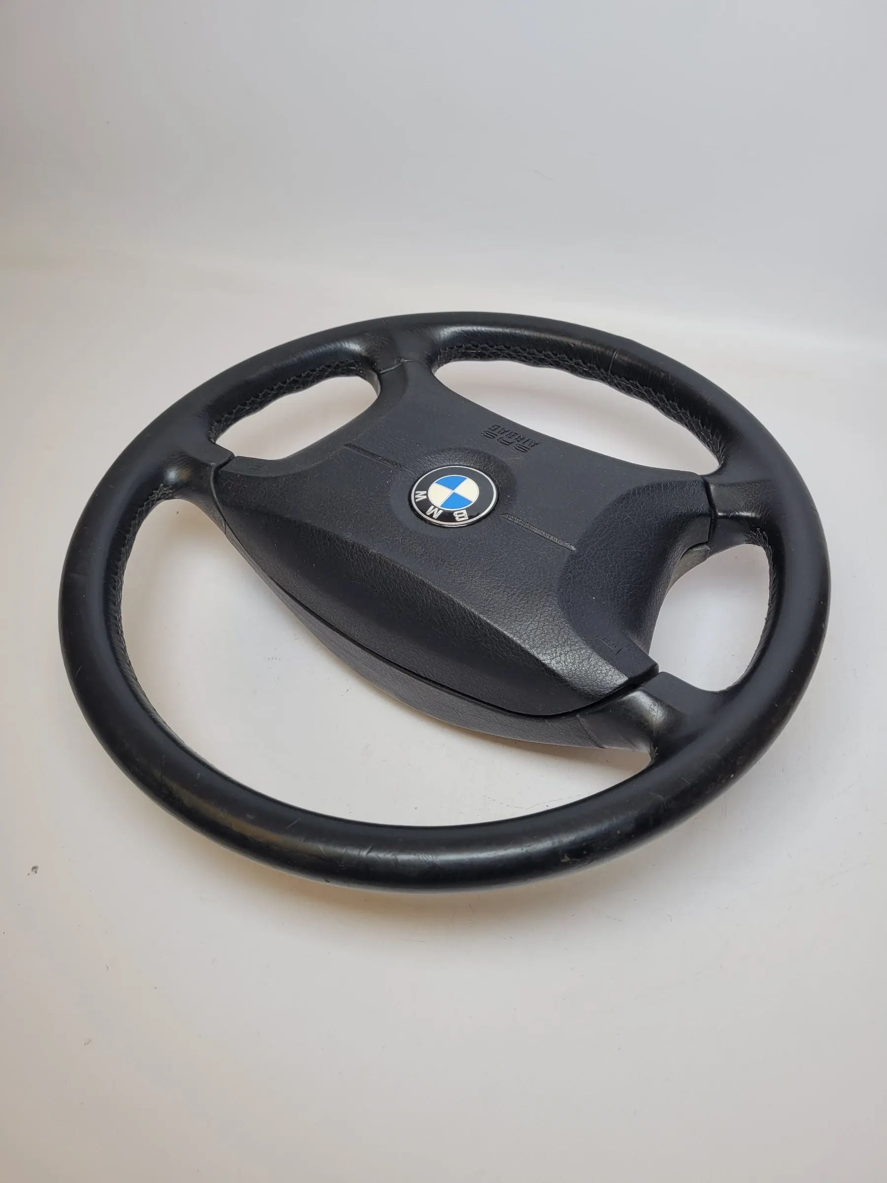 Original BMW 3er (E36) 4-Speichen Lenkrad 1092038
