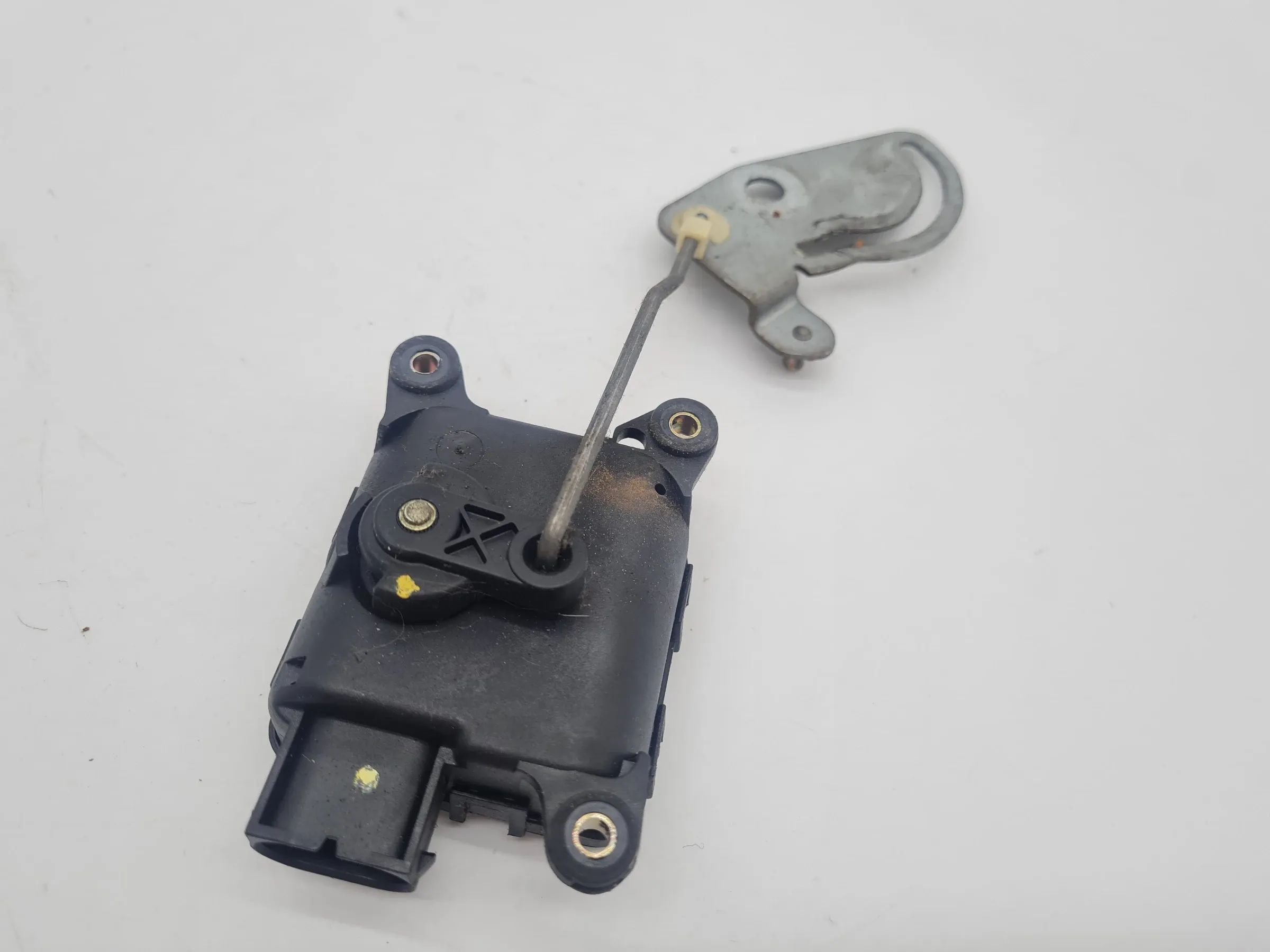 Original Audi A6 (4B2/4B4) Stellmotor Temperaturregelklappe 0132801126