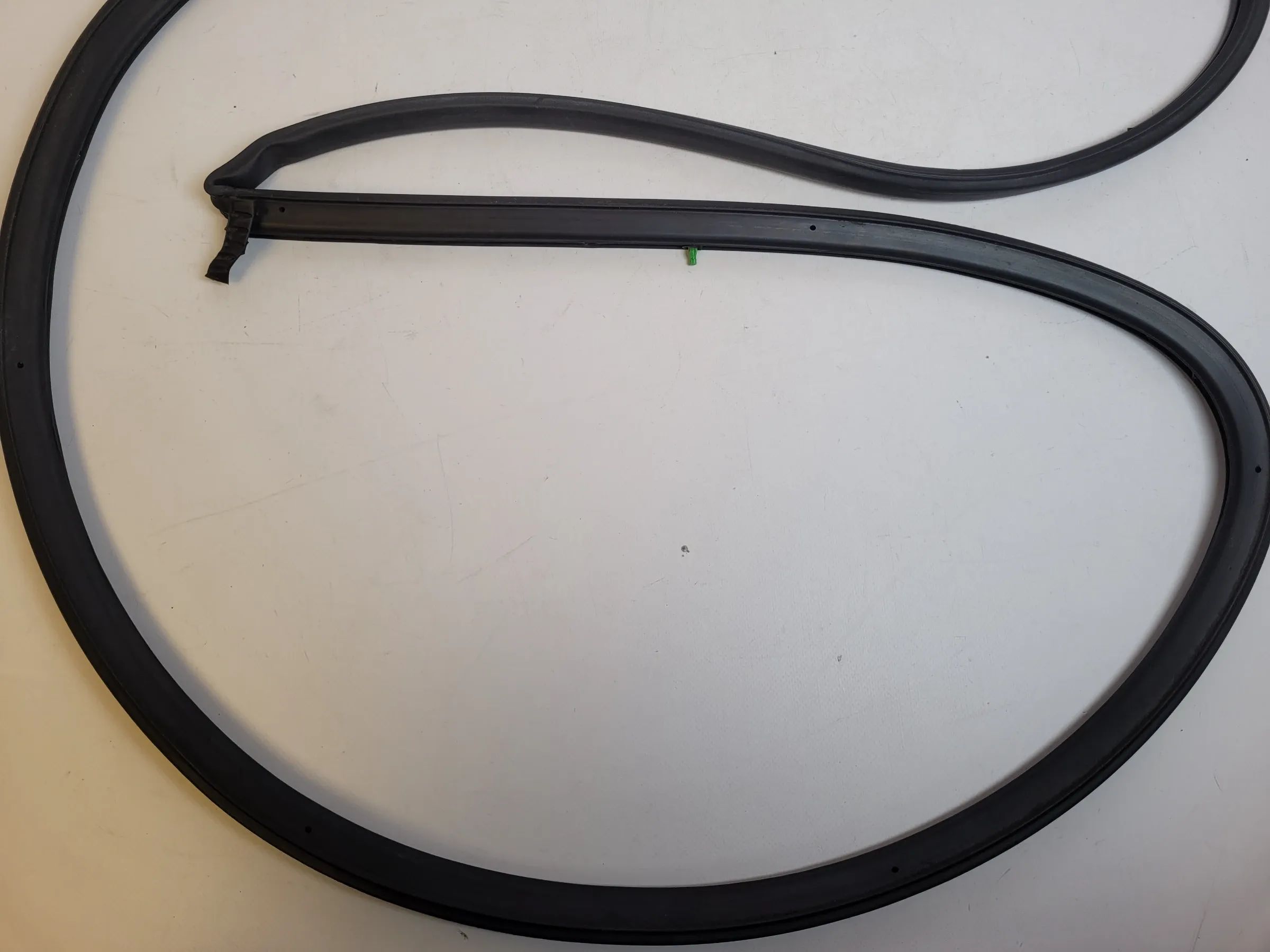 Original Audi A4 (8E/B6/B7) Türdichtung Dichtung Gummi Rechts Hinten 8E0839912J