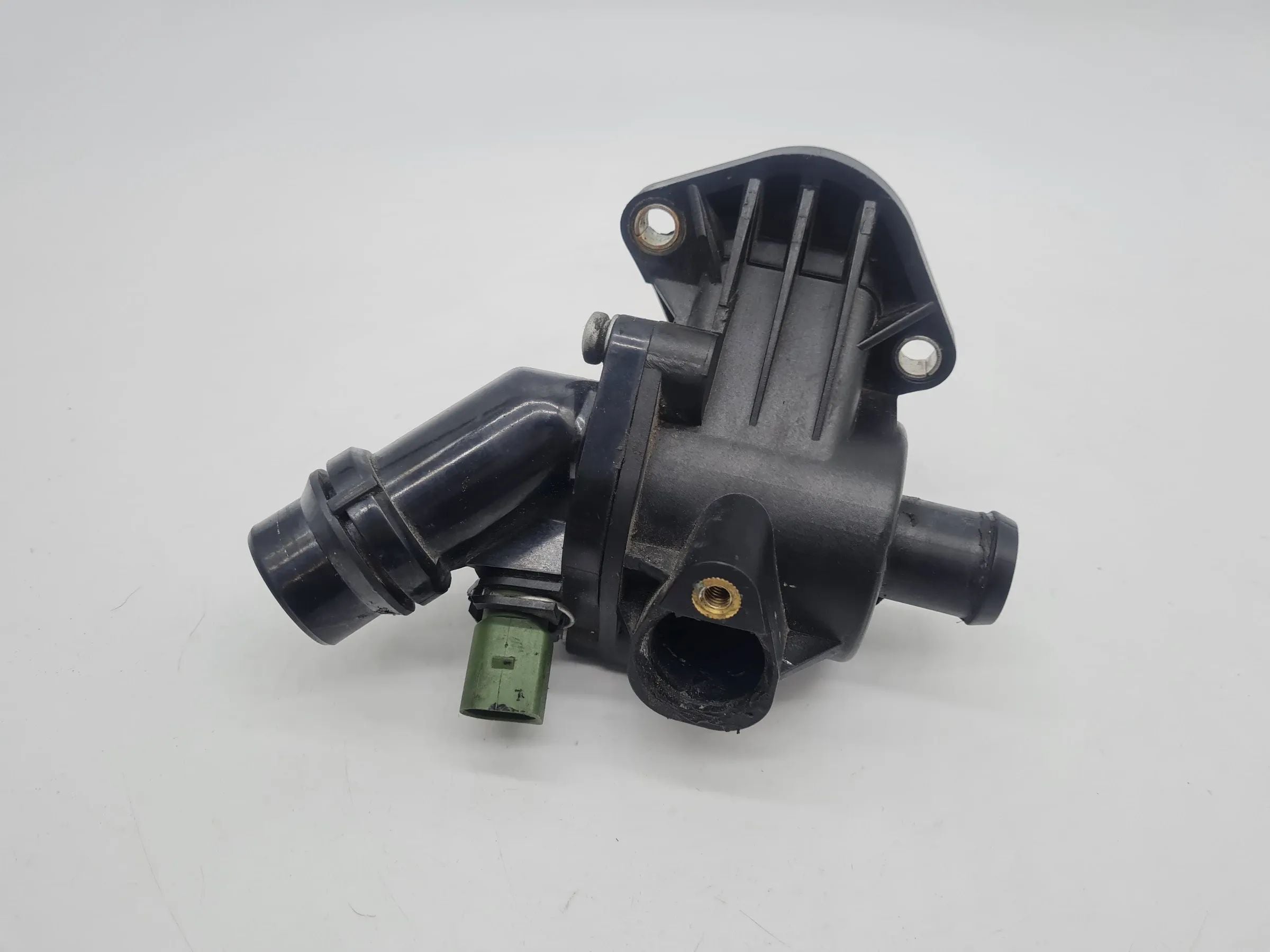 Original Audi A4 (8E) Mahle Thermostat Kühlmittel TM3105