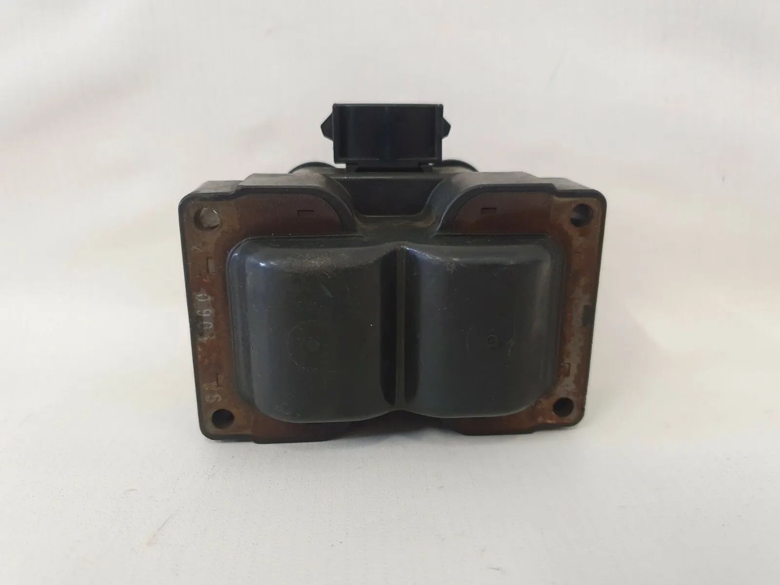 อะไหล่แท้ โฟร์ด Mondeo I (GBP) 1.6 66 kW 90 PS 928F-12029-CA คอยล์จุดระเบิด