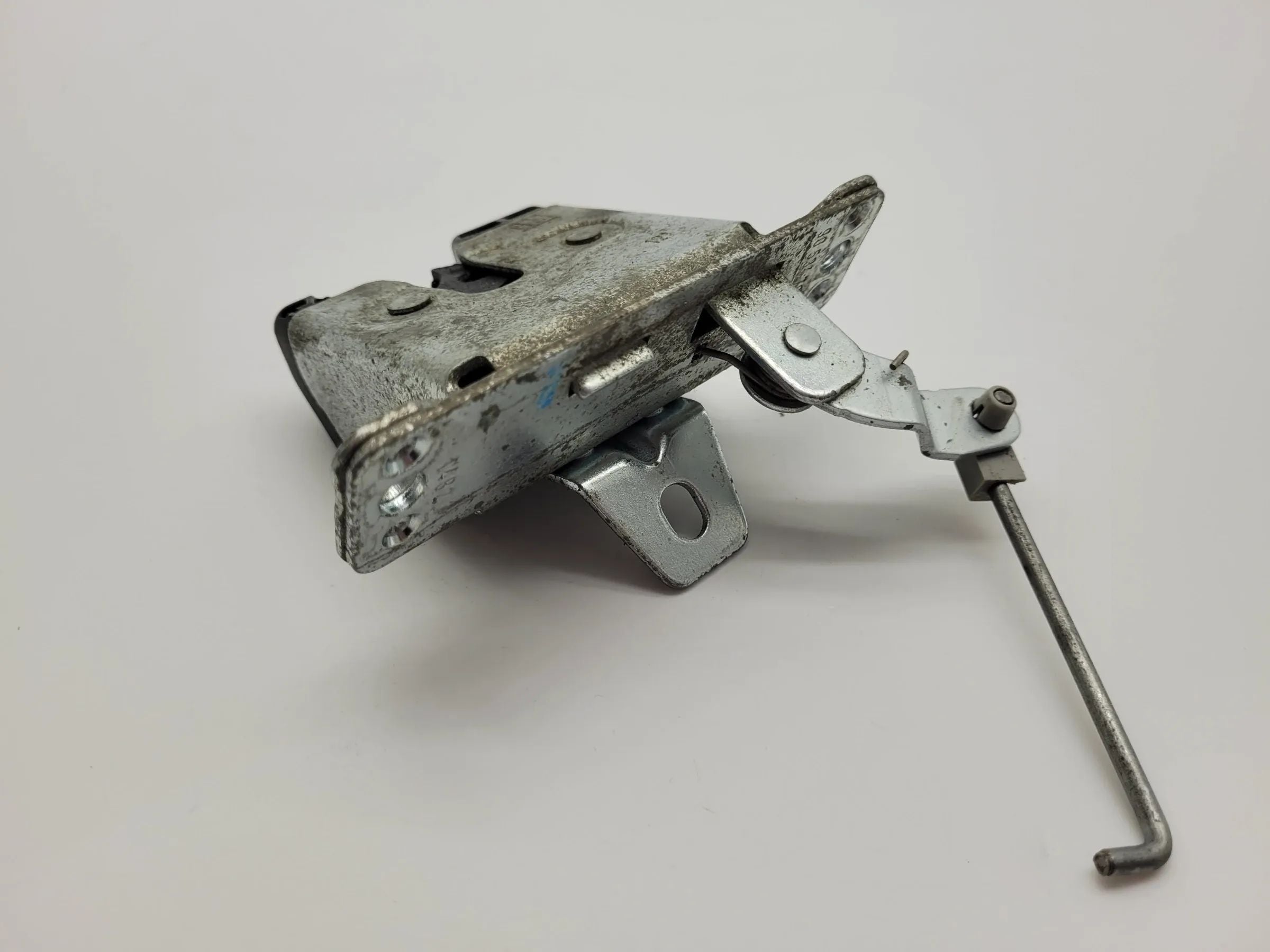 Original Opel Corsa C (X01) Heckklappenschloss 90534769