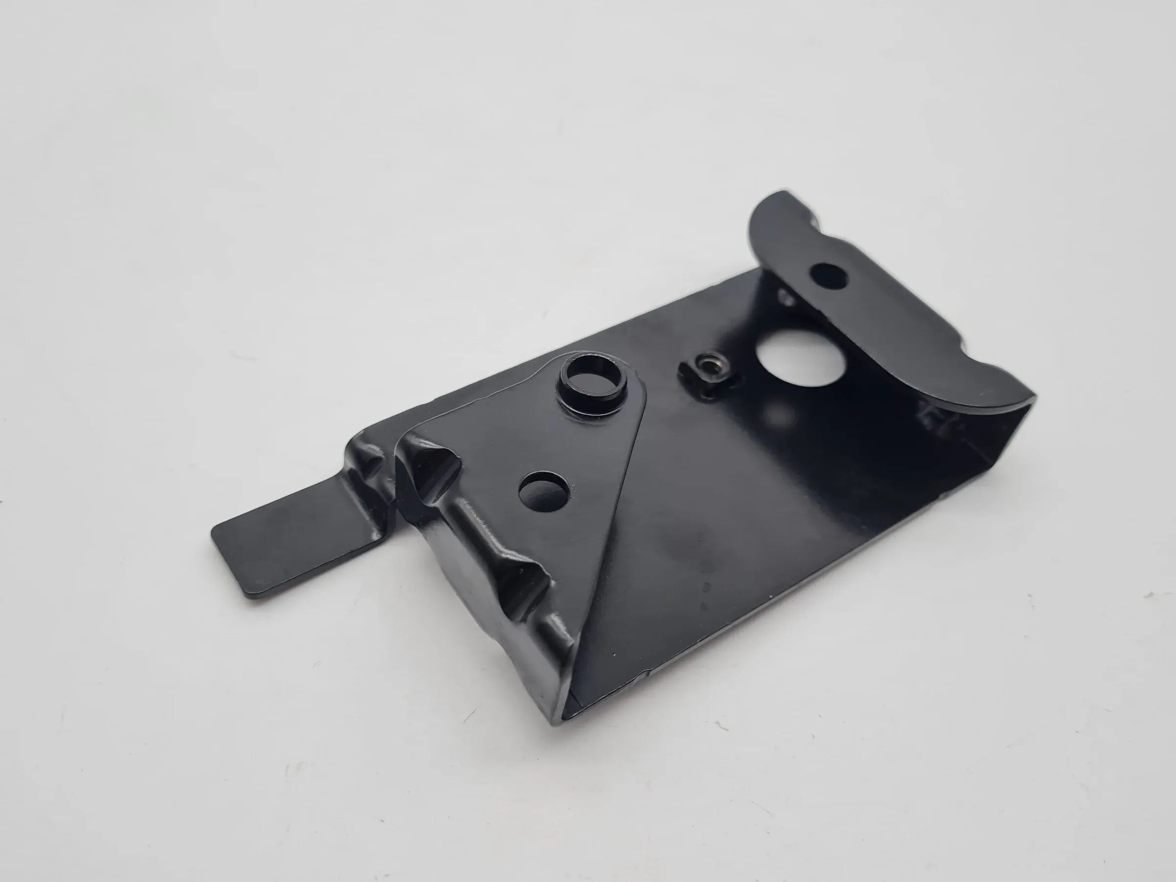 Original BMW 3er (E91) Halterung Kofferraum Rollo Adapter Rechts 51.47-7141474