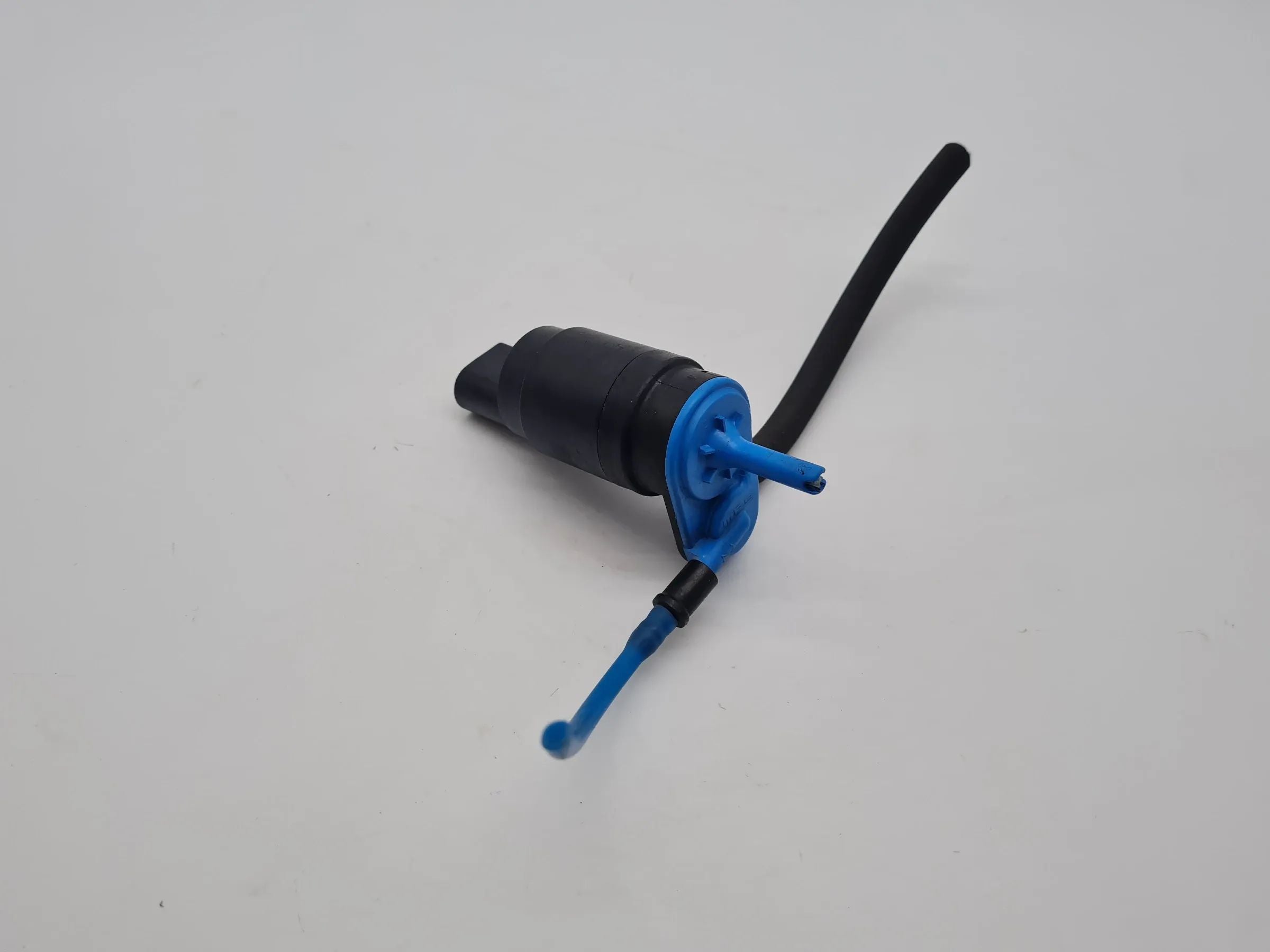 Original Mercedes-Benz A-Klasse (W168) Waschwasserpumpe A1248690072