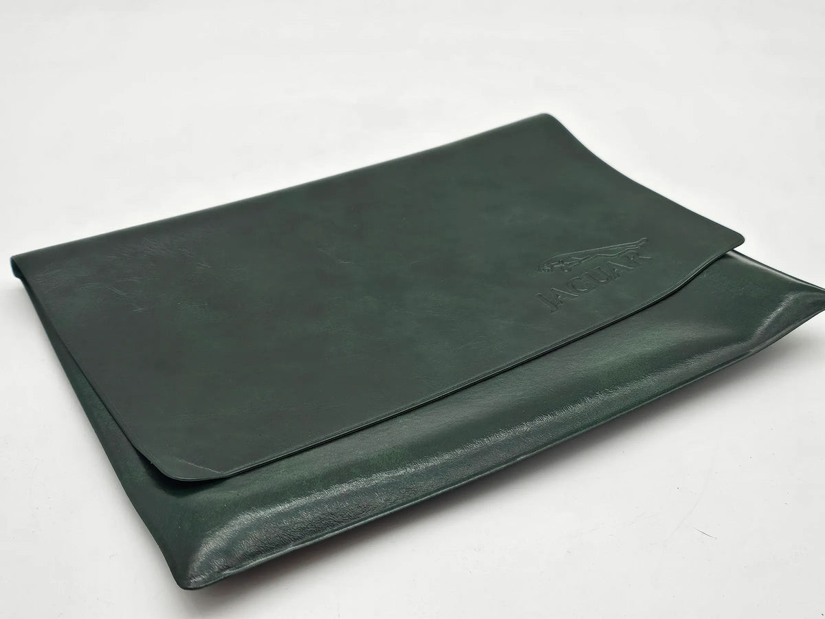Original Jaguar XK8 Bordmappe leder dunkel grün