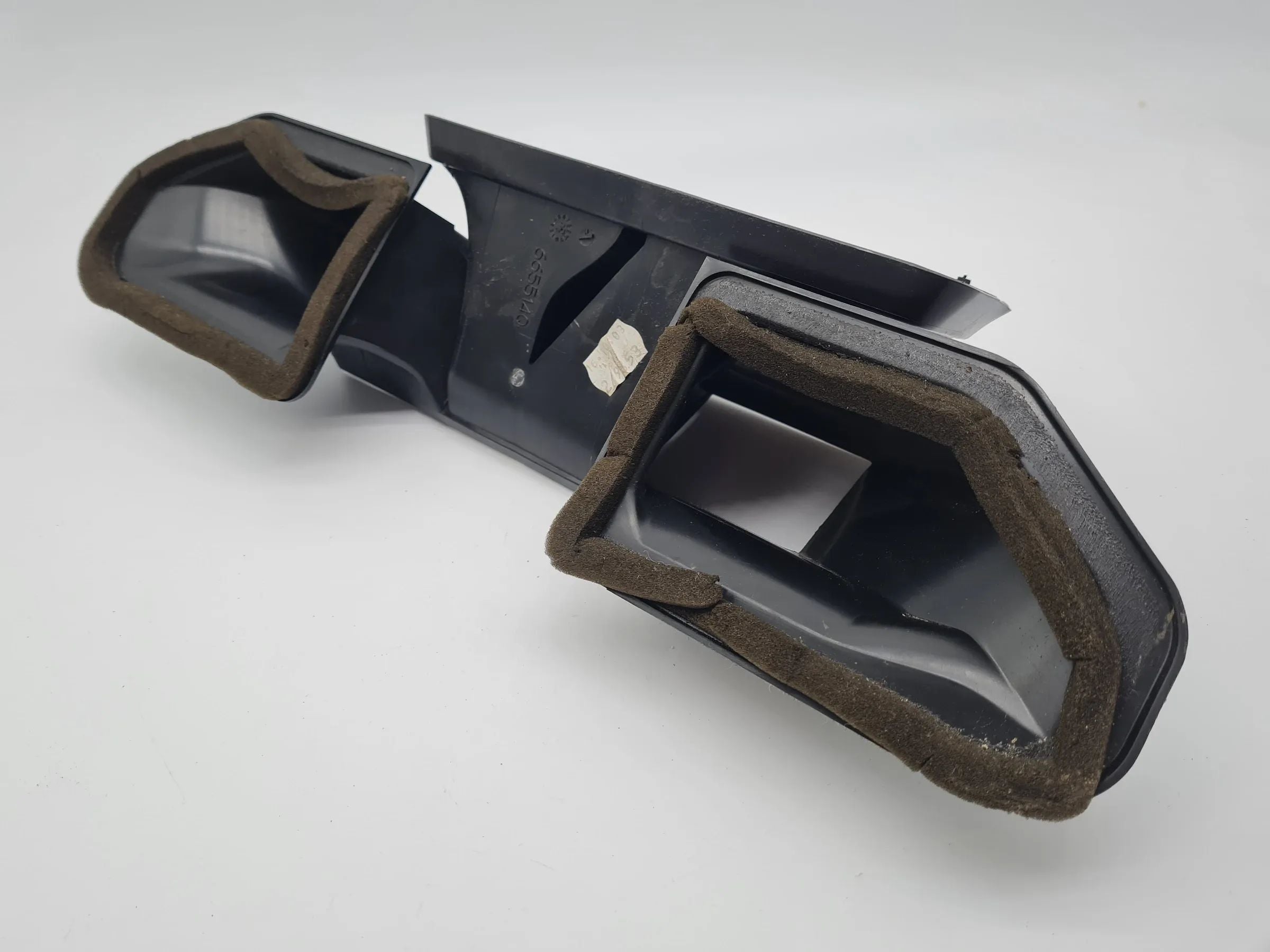 Original Audi A4 (8EC) Luftkanal / Luftsaugkanal 8E1819389