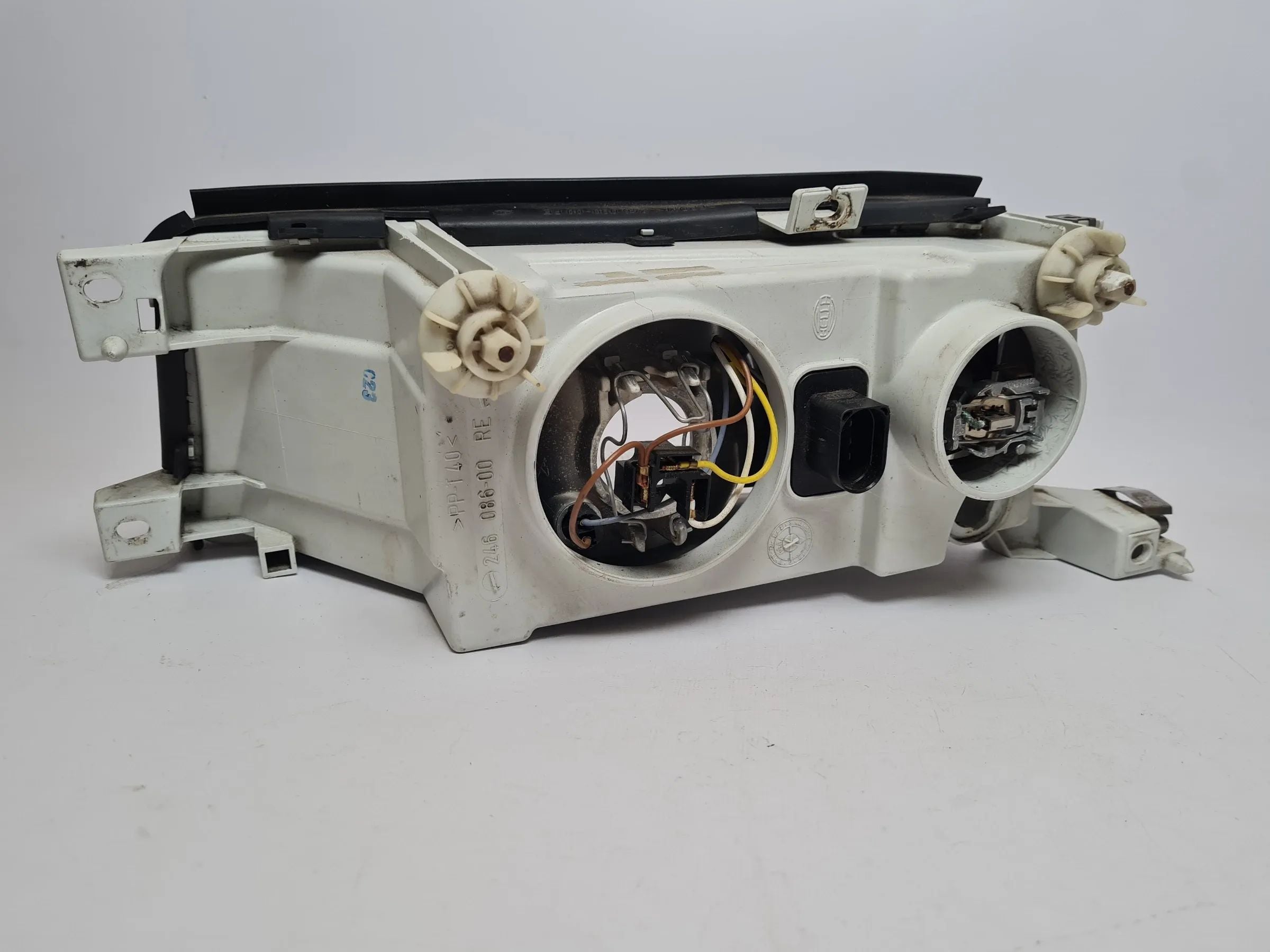 Original Skoda Octavia (1U2) Scheinwerfer / Frontleuchte Rechts 246 086-00