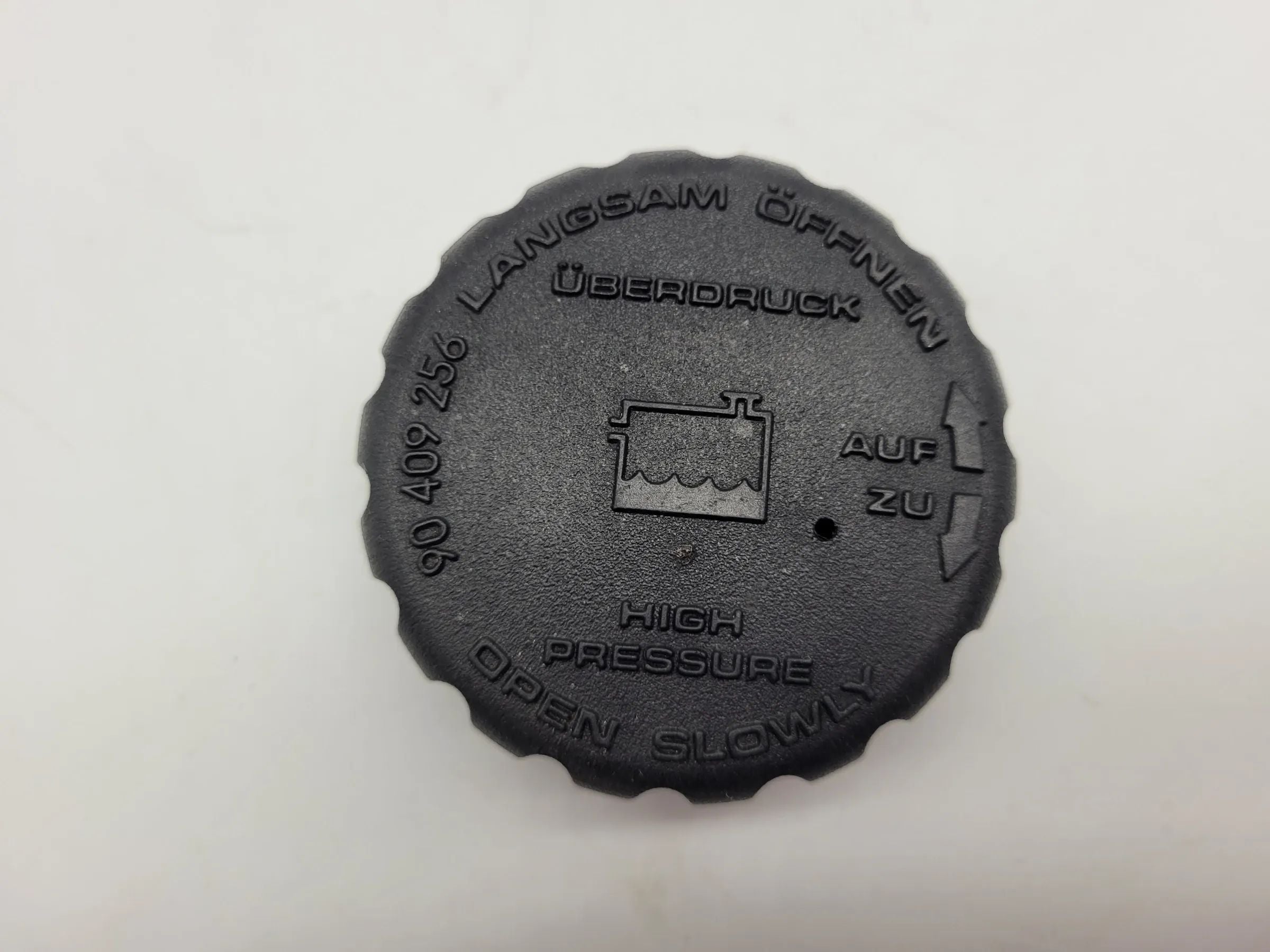 原厂欧宝Omega Tigra Zafira等车型冷却液储液罐盖，90409256