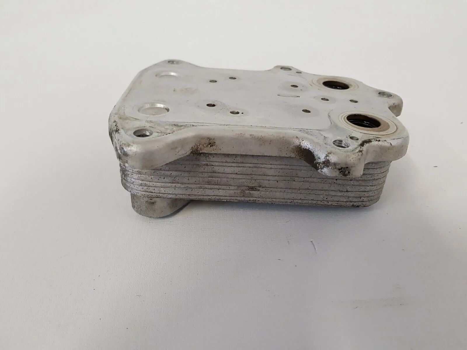 original VW TOURAN 1T 1,6FSI BAG OIL COOLER OIL COOLER 03C117021D 