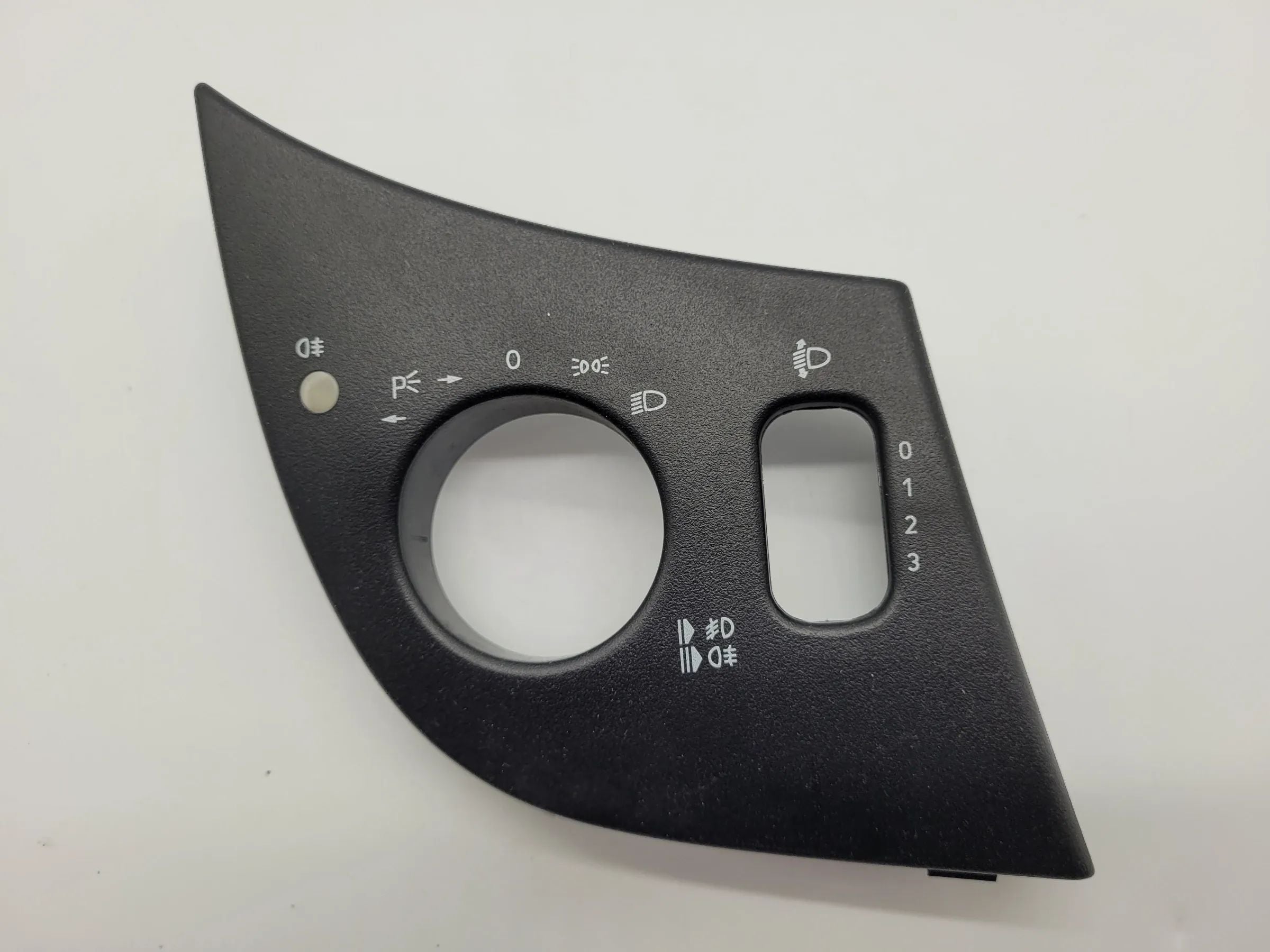 Original Mercedes-Benz A-Klasse (W168) Drehlichtschalter Blende A1685450191