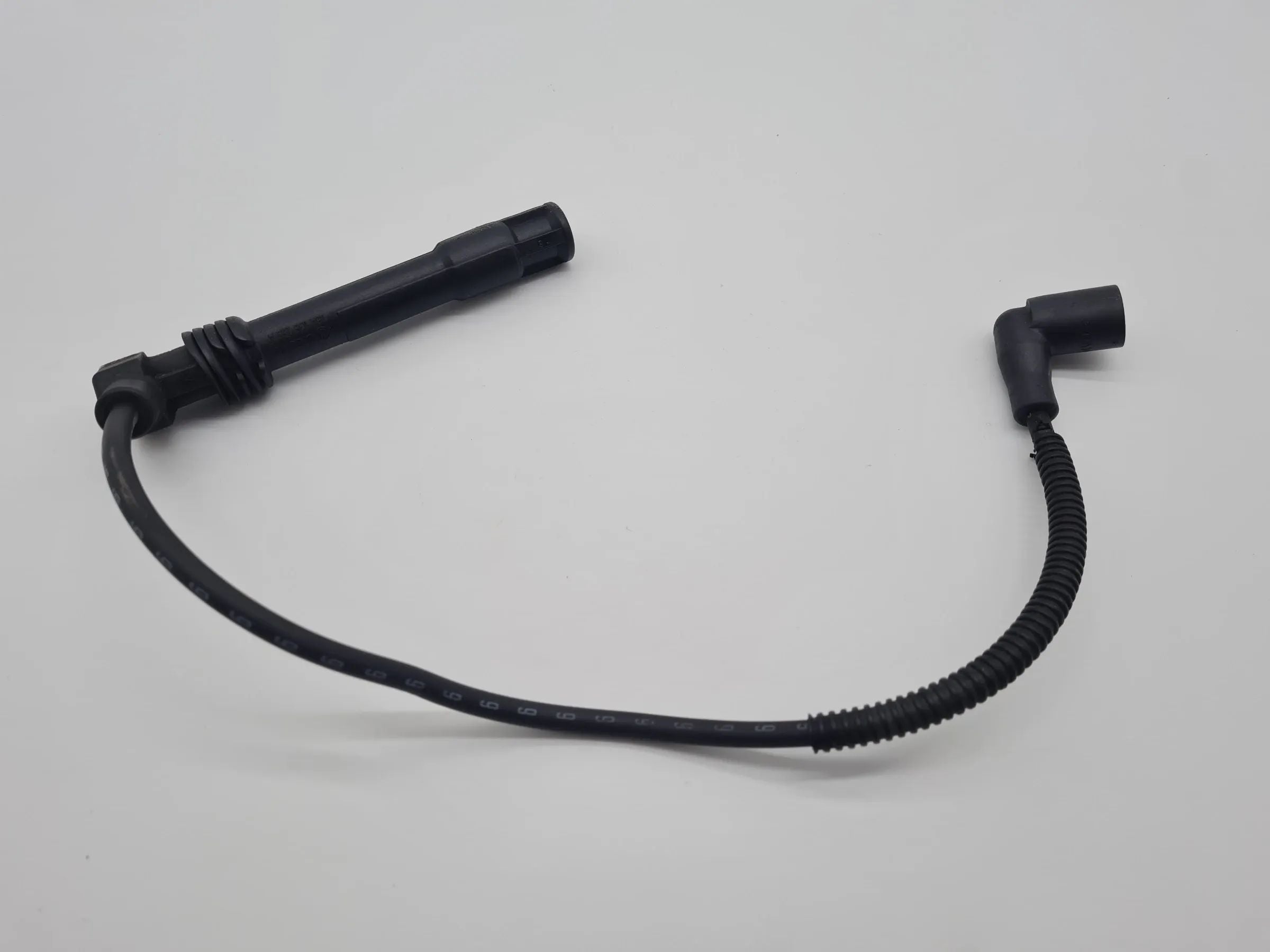 Original Audi A4/A6 VW Passat Zündkabel Zylinder 6 06A035255A / 13299/5