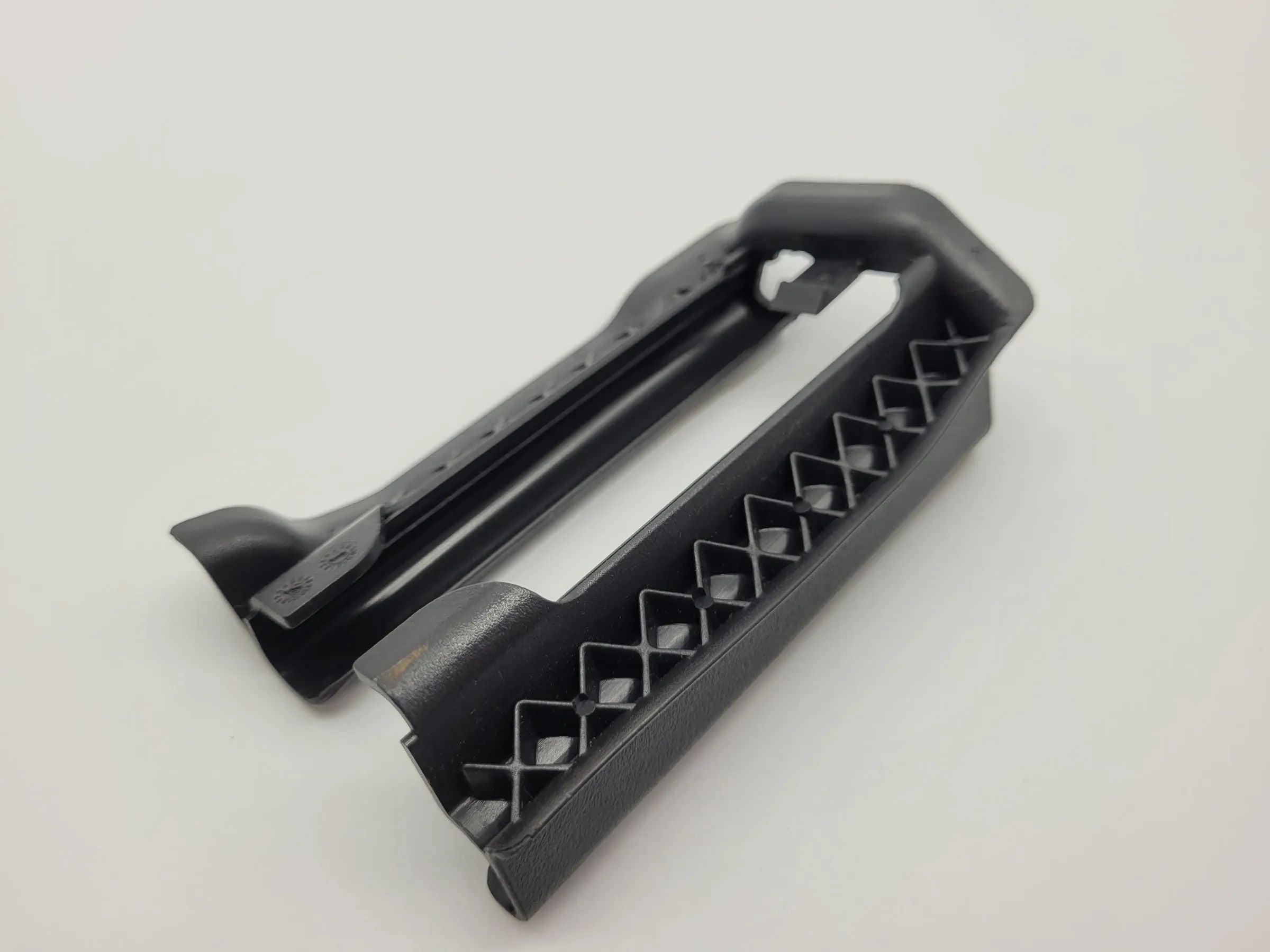 Original Mercedes-Benz C-Klasse (W203) Sitzschienenabdeckung A2039190920