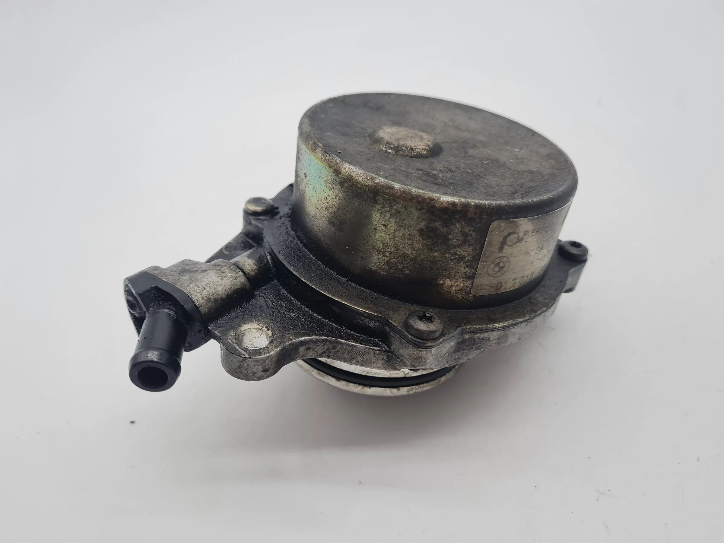 Original BMW X5 (E53) Vakuumpumpe Unterdruckpumpe 7786841