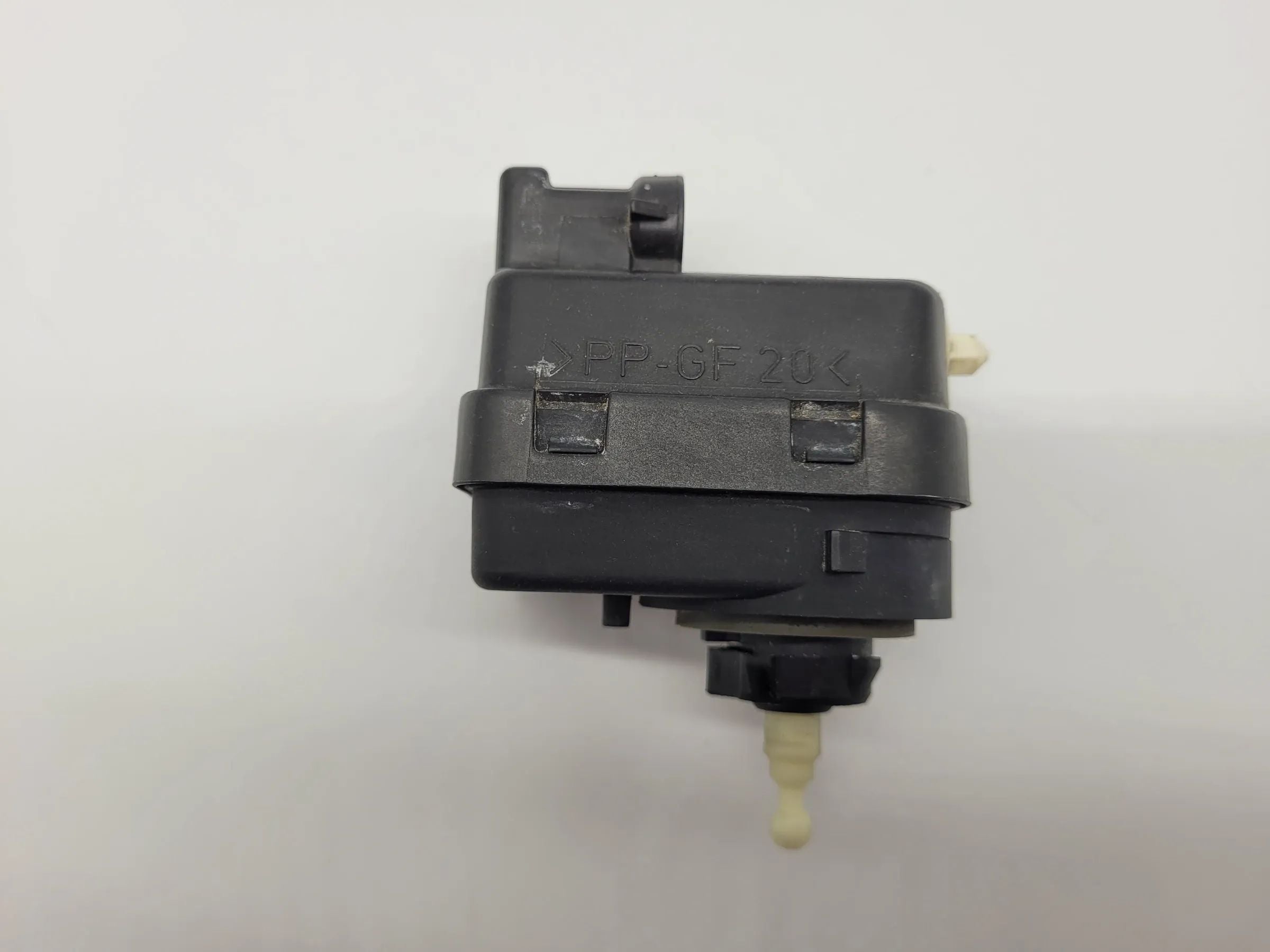 Original Renault Twingo I 1 (C06) Leuchtweitenregulierung LWR L/R 7700415343