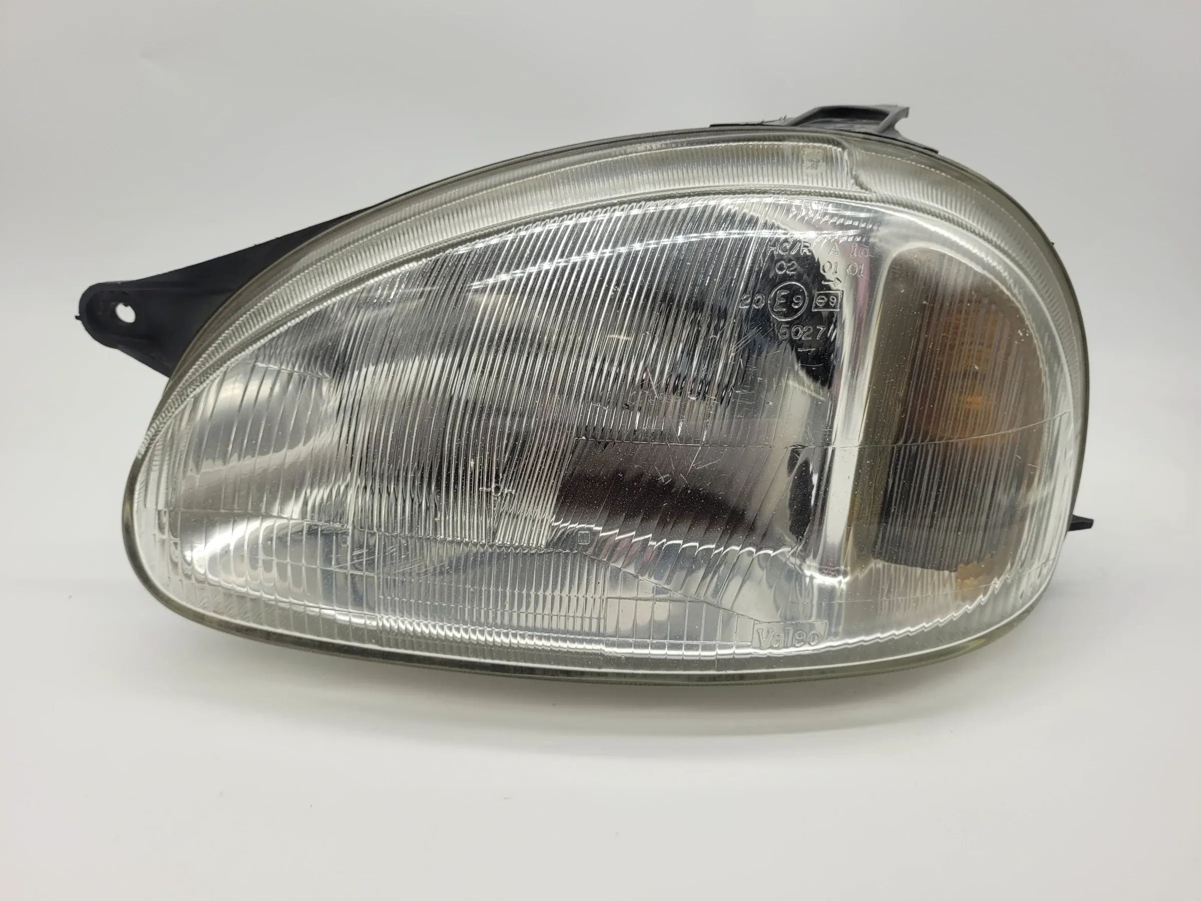 Original Opel Corsa B (S93) Scheinwerfer / Frontleuchte, Links 90444784