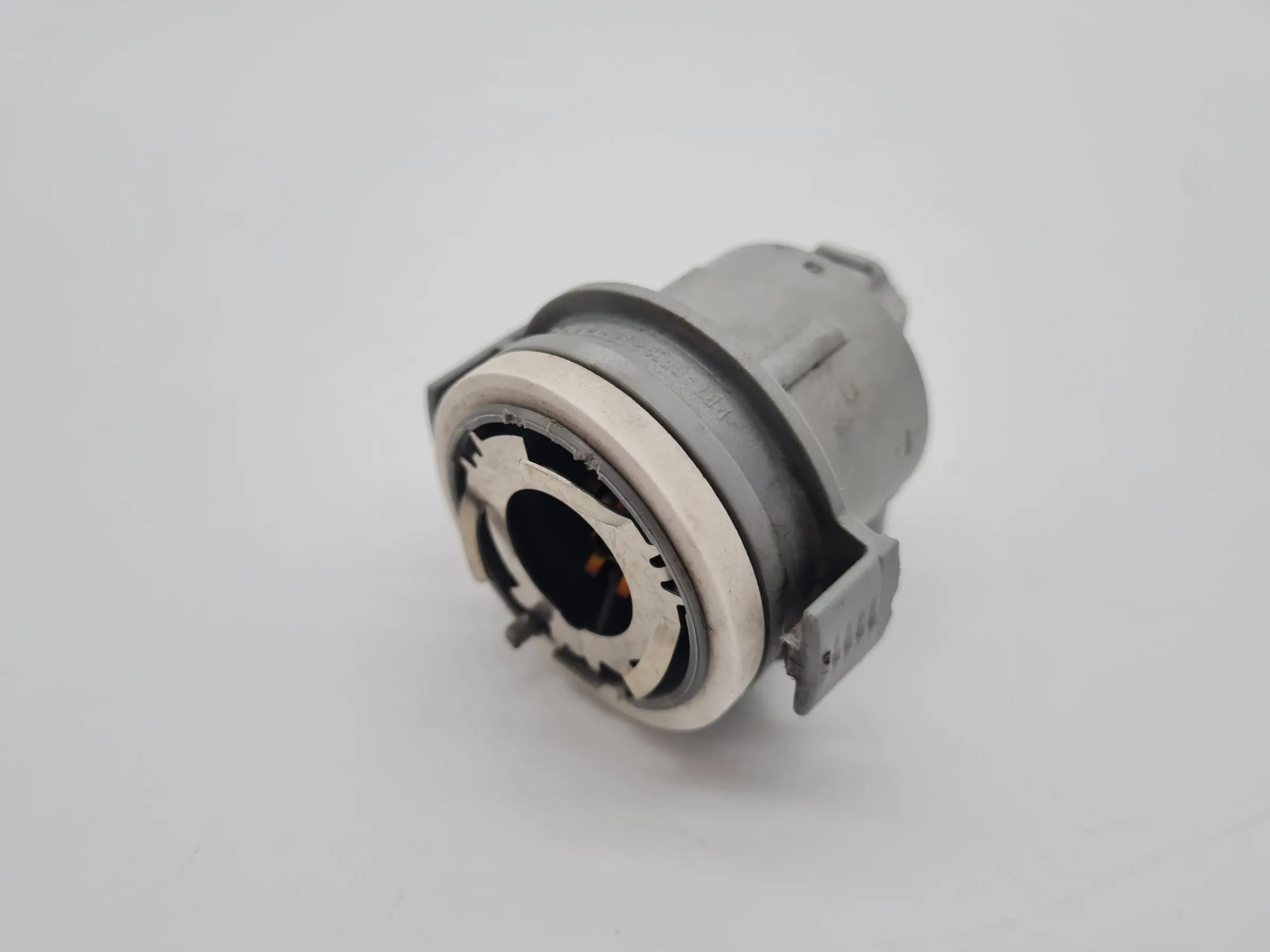Original BMW 3er (E46) Lampenfassung Scheinwerfer L/R, (63126910955/6)