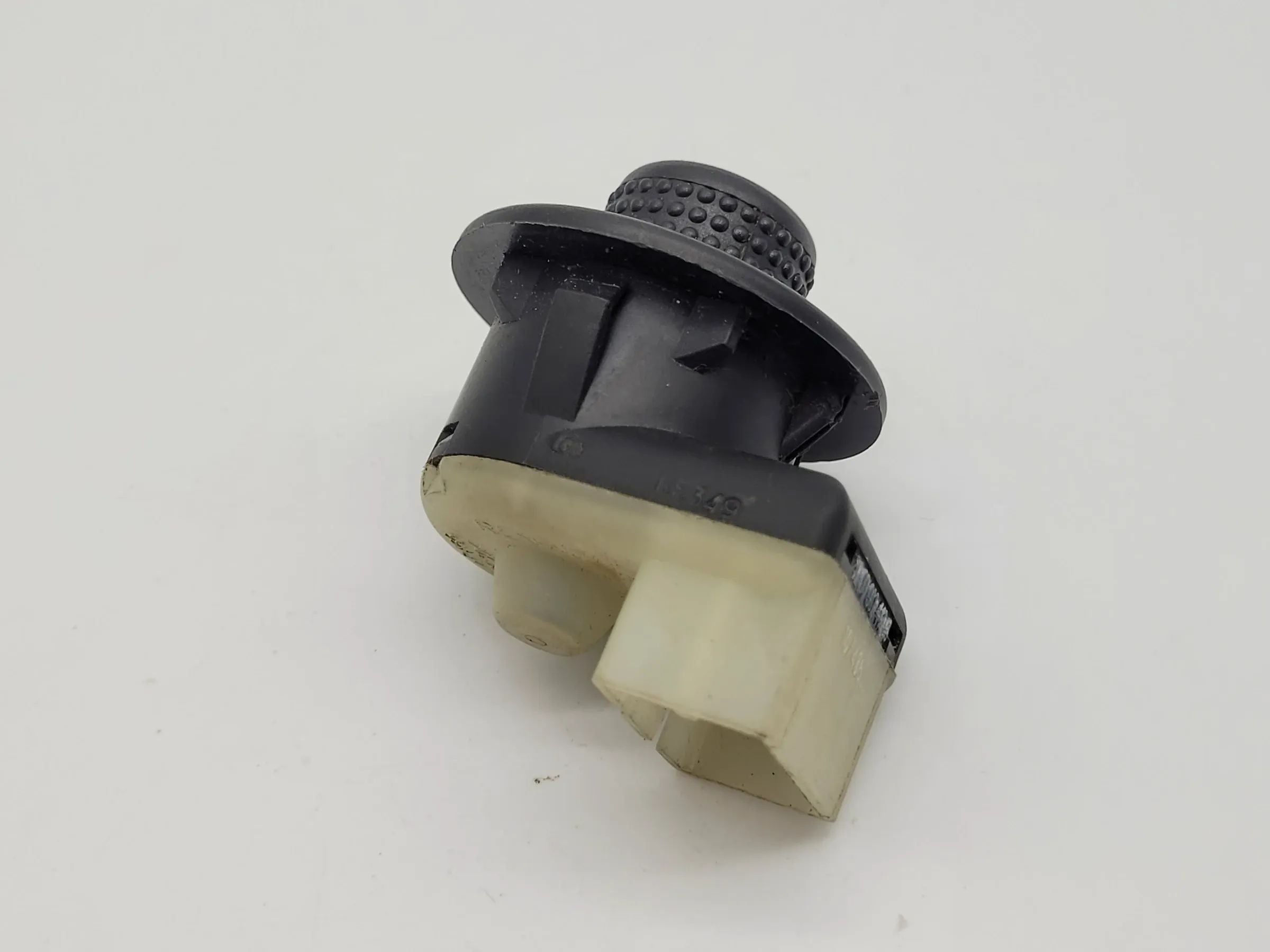 Original Renault Clio III 3 / II 2 Spiegelschalter Knopf Vorne 8200002442