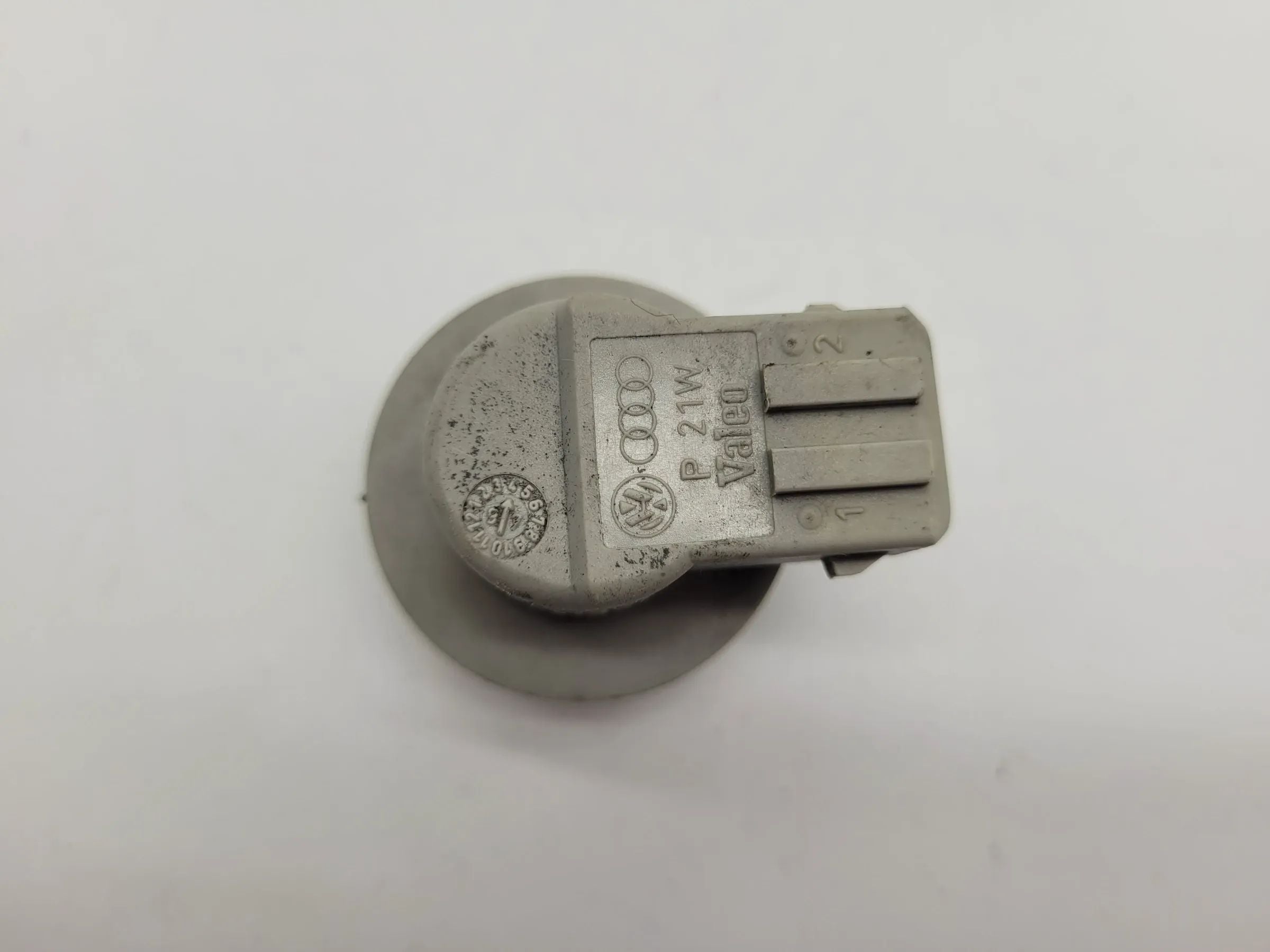 Original VW/Seat Ibiza II Cordoba / Polo Blinker Blinkerfassung (20.483.000.S)