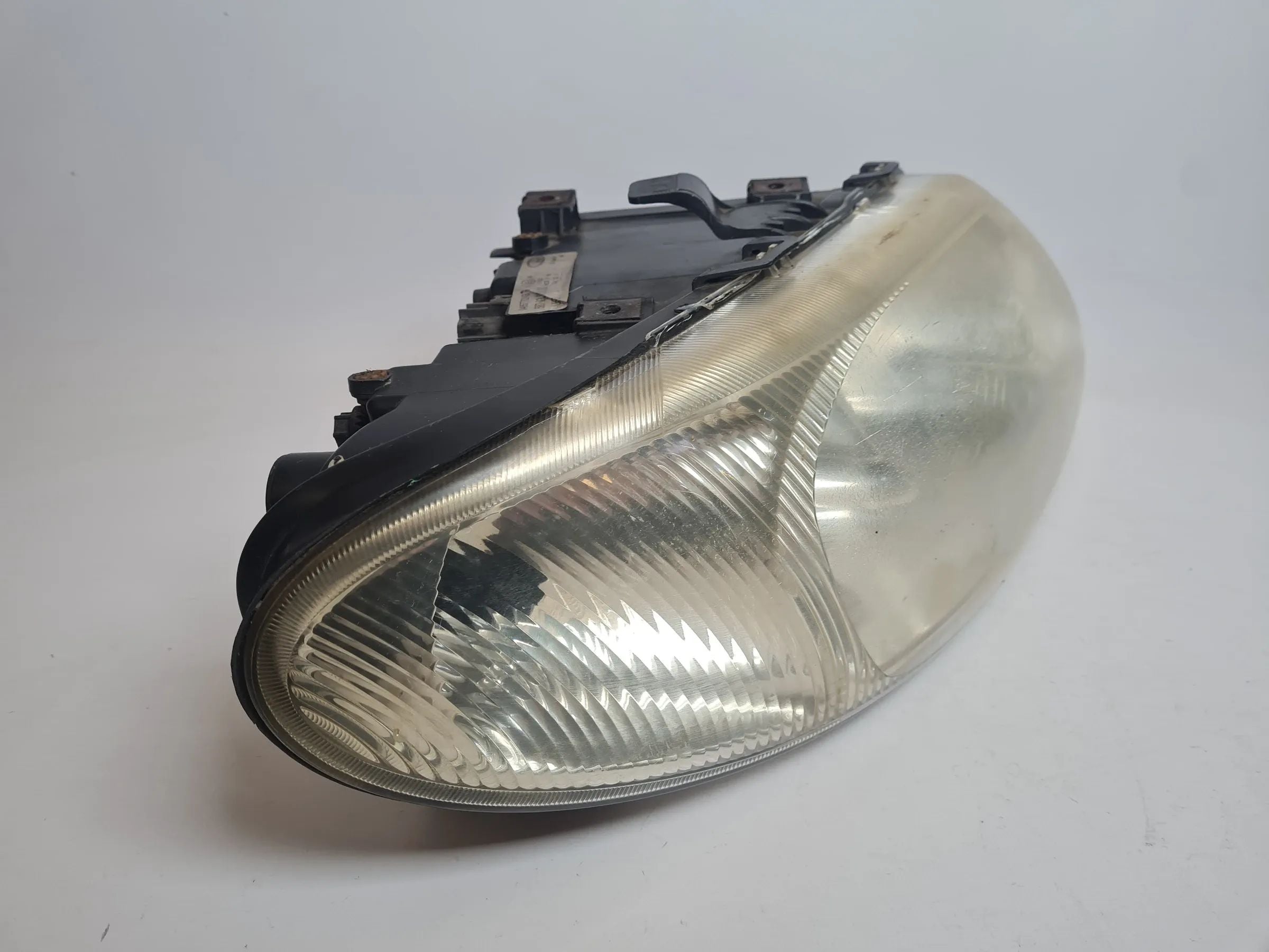 Original Chrysler Voyager IV 4 (RG/RS) Frontscheinwerfer Rechts 04857702AB