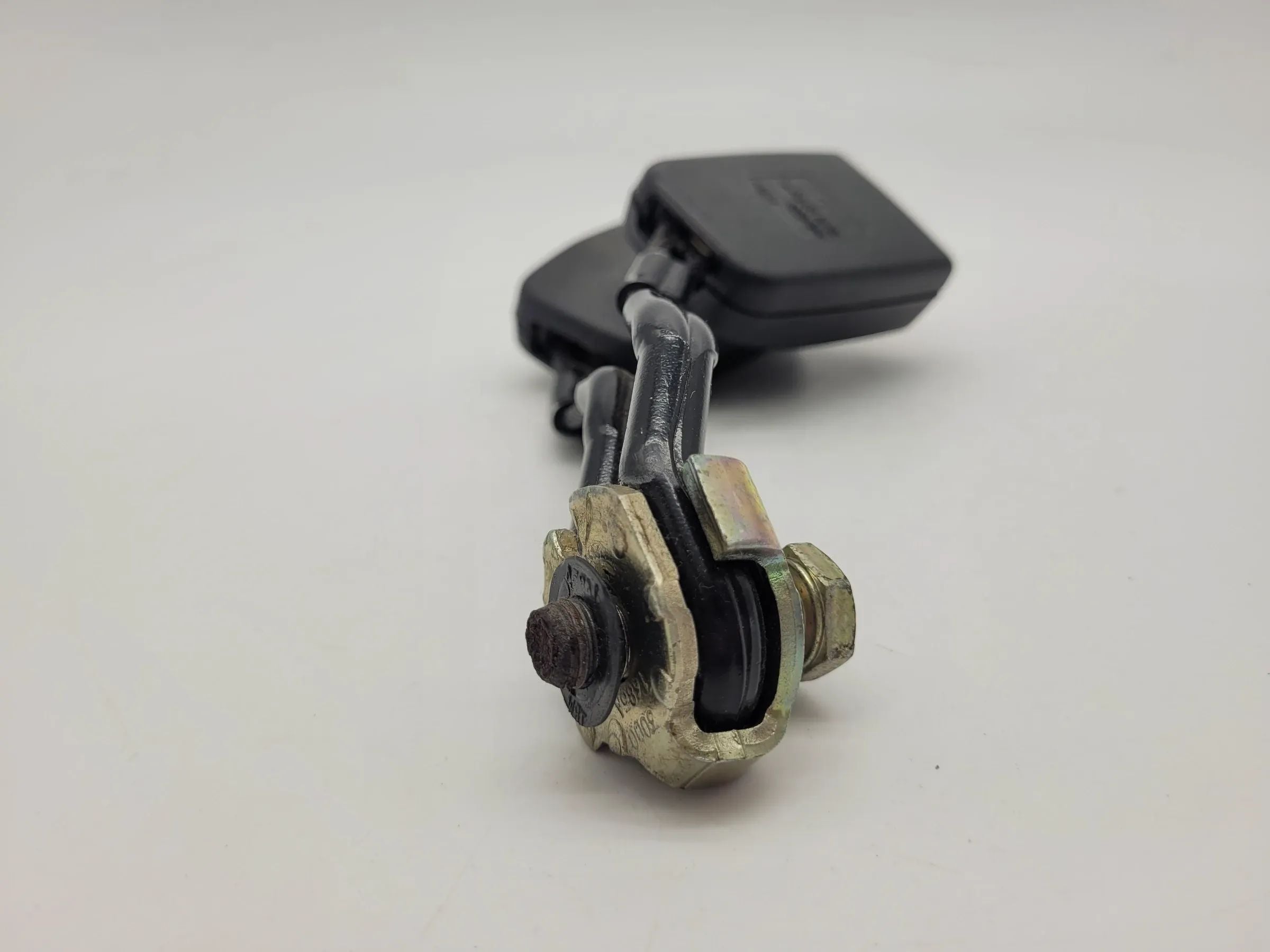 Original VW Golf IV 4 (1J5/1J1) Sicherheitsgurtschloss Hinten Links 1J0857488