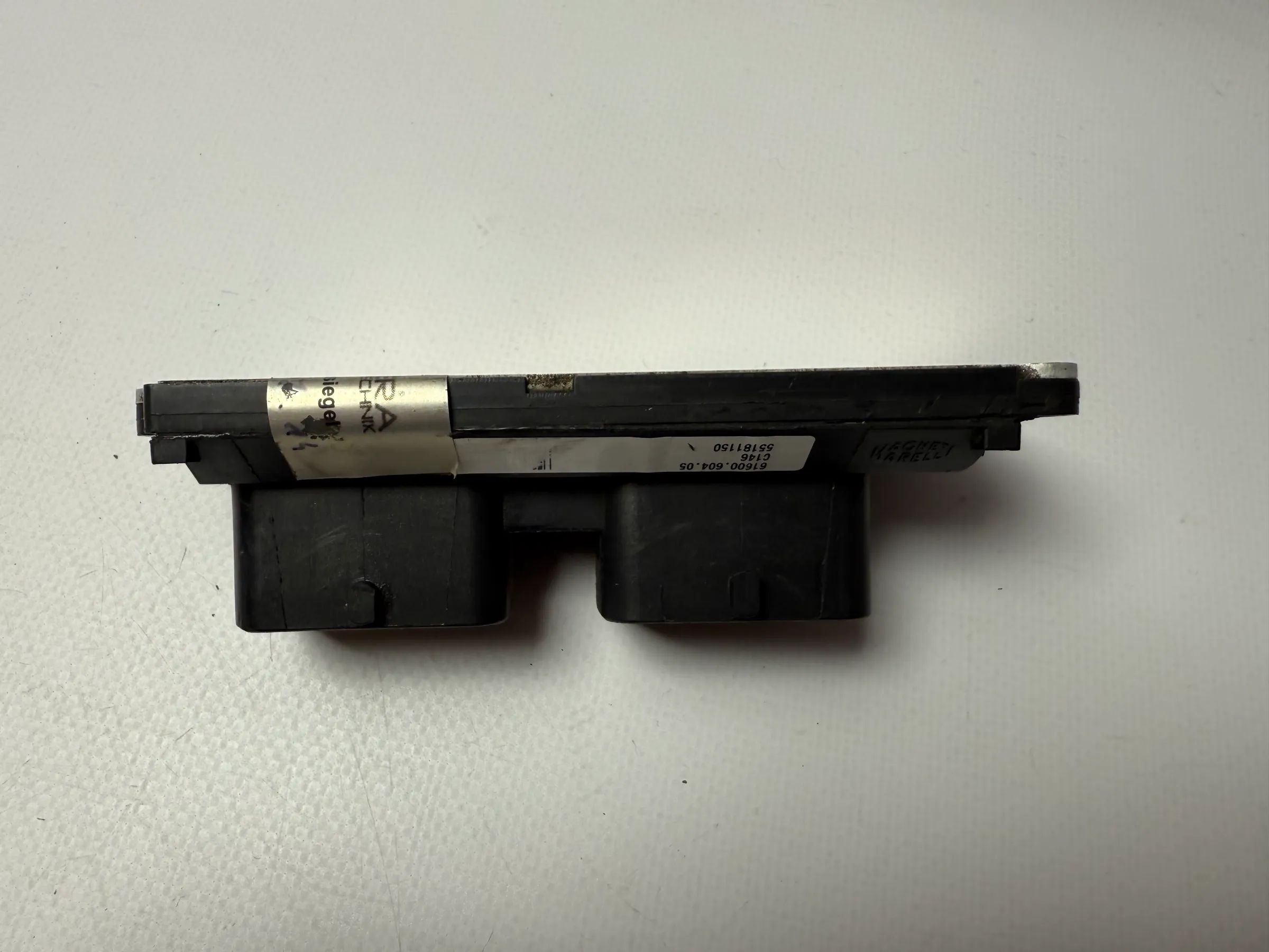 Original Fiat Punto 188 Motorsteuergerät 55181150 / IAW59F.E4
