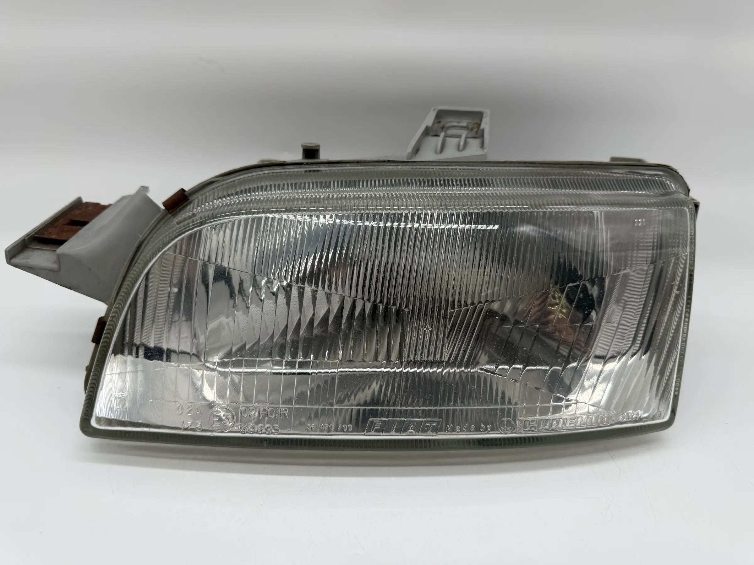 Originele Fiat Punto I Linker Koplamp 46481414 / 39770381