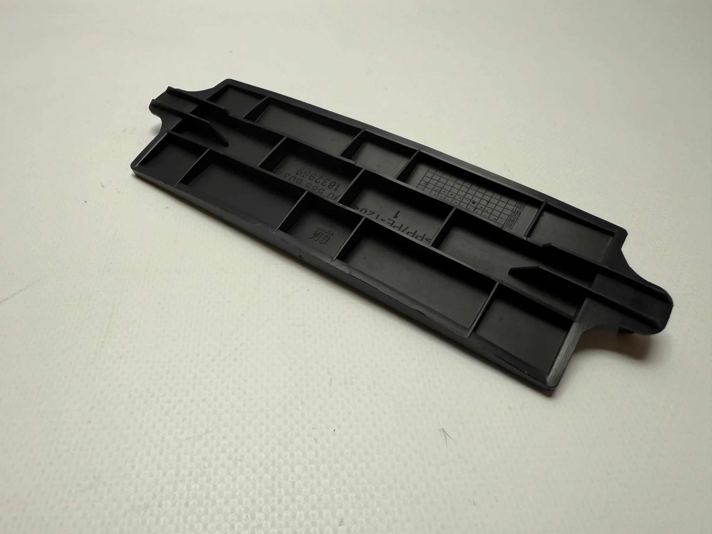 Proteção Original Opel Astra G 2003 para Ecrã do Rádio 90589603 / 1832989