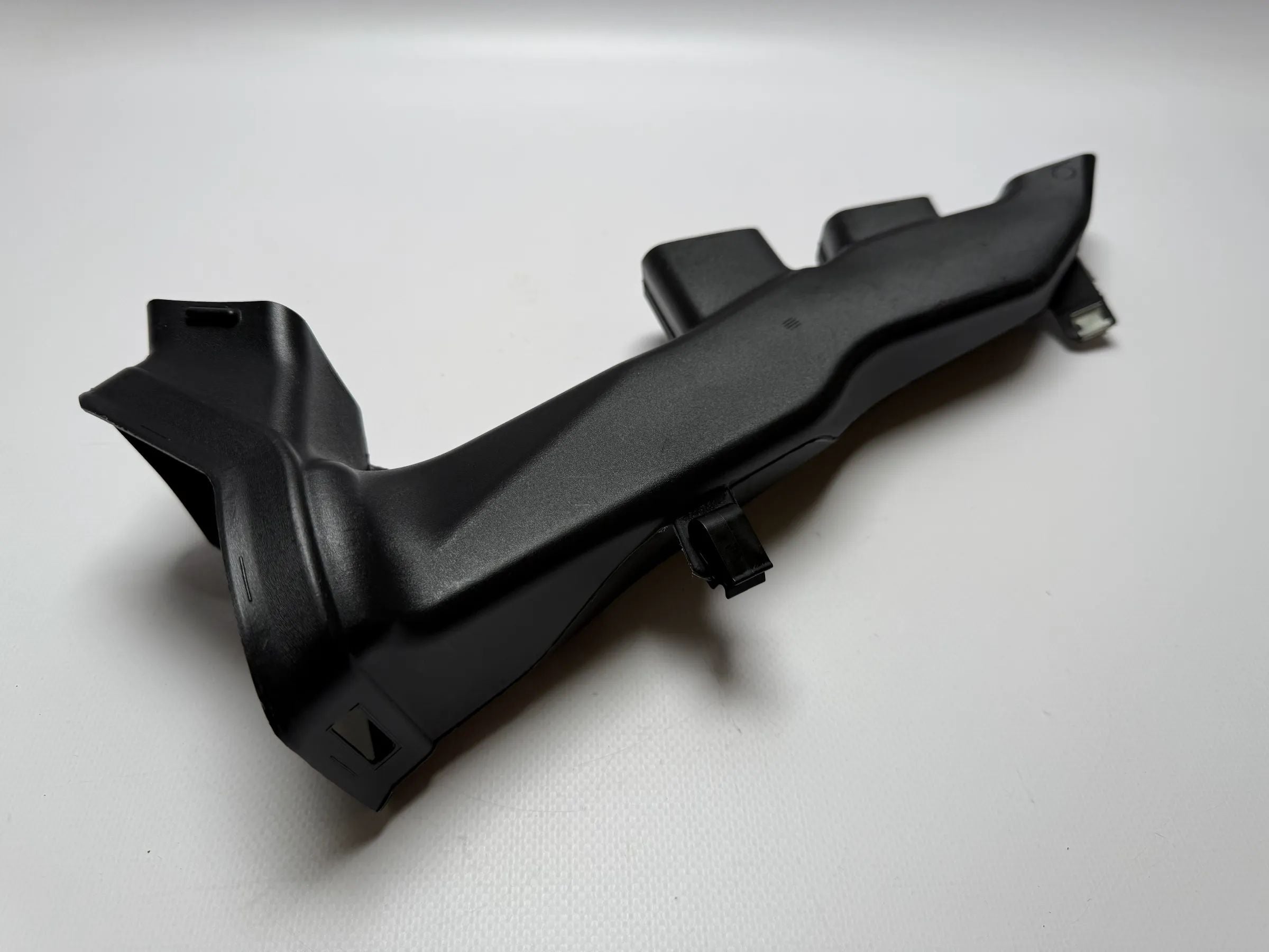 Orijinal BMW 325d DPF E90 / E91 Isıtma Kanalı Sol Ayak Bölümü 64.22-7059289-04