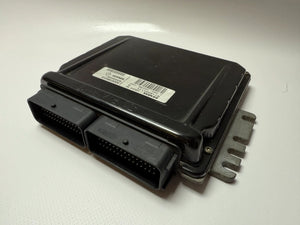Original Renault Clio MK2 Siemens engine control unit S118301111A / 8200189312 