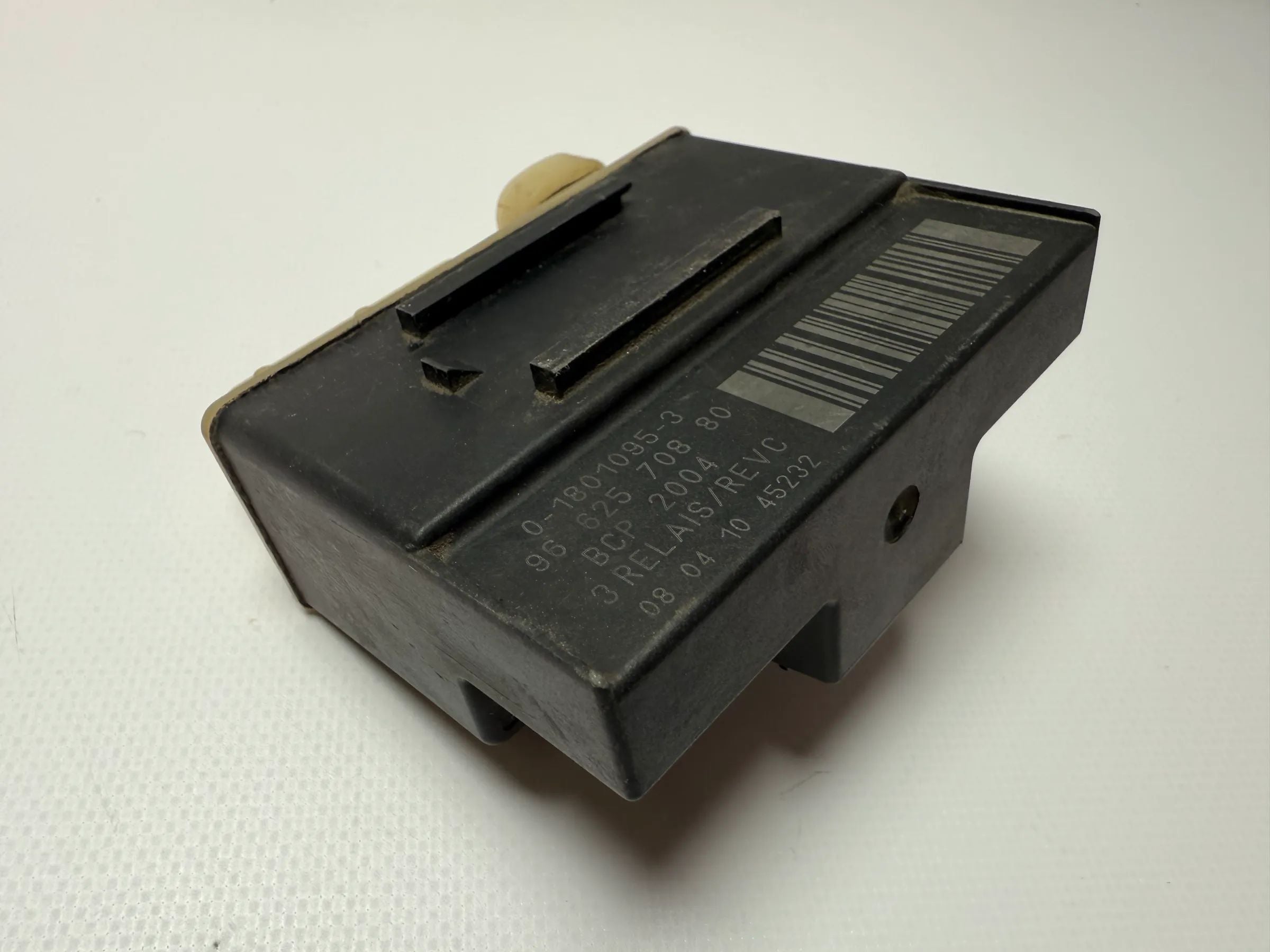 Origineel Peugeot 308 I CC Besturingseenheid Gloeirelais 9662570880 0-1801095-3