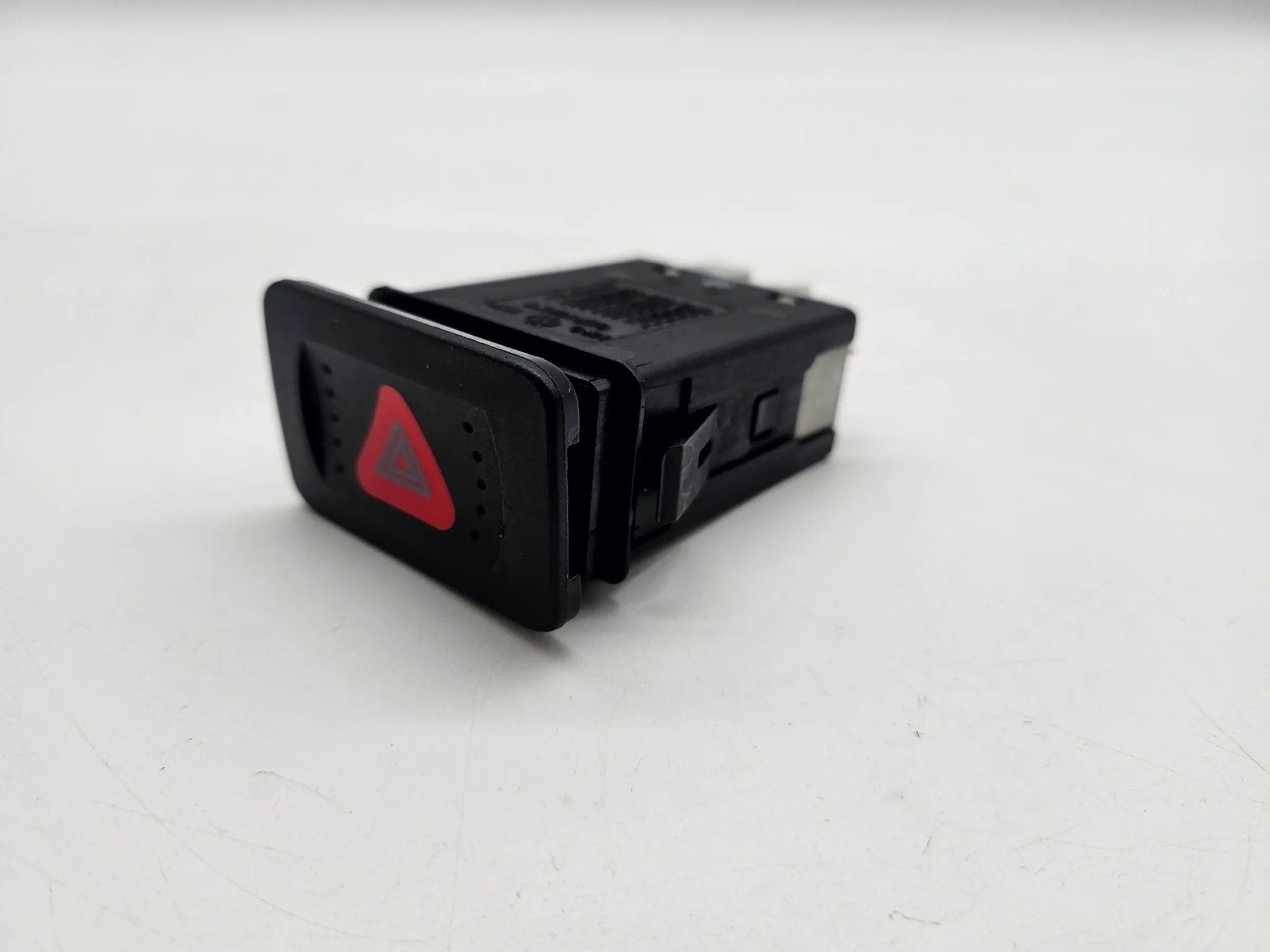 純正 VW ゴルフ4 IV 1J ボーラ 警告灯スイッチ 1J0953235J