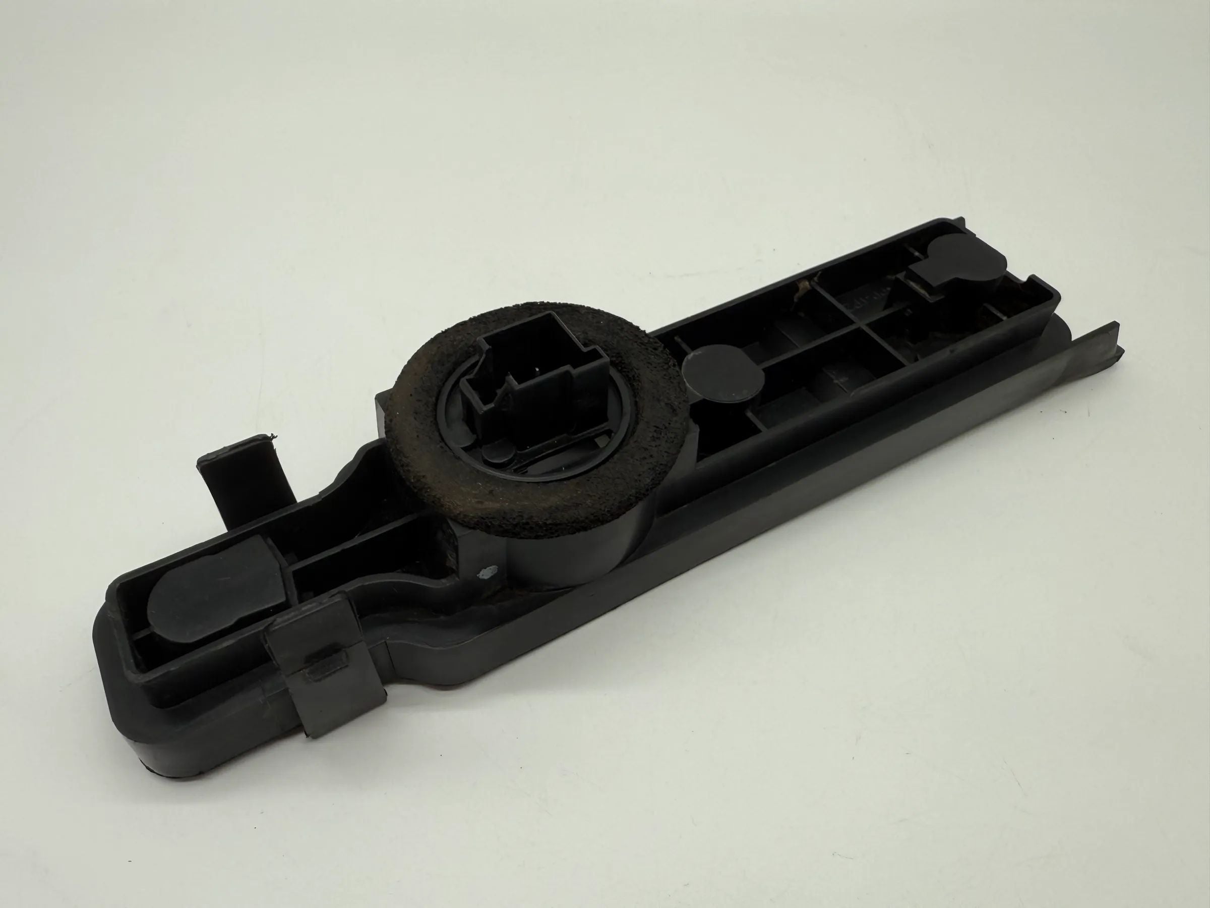 Support de lampe Ford Focus Feu arrière gauche XS4X13N004C