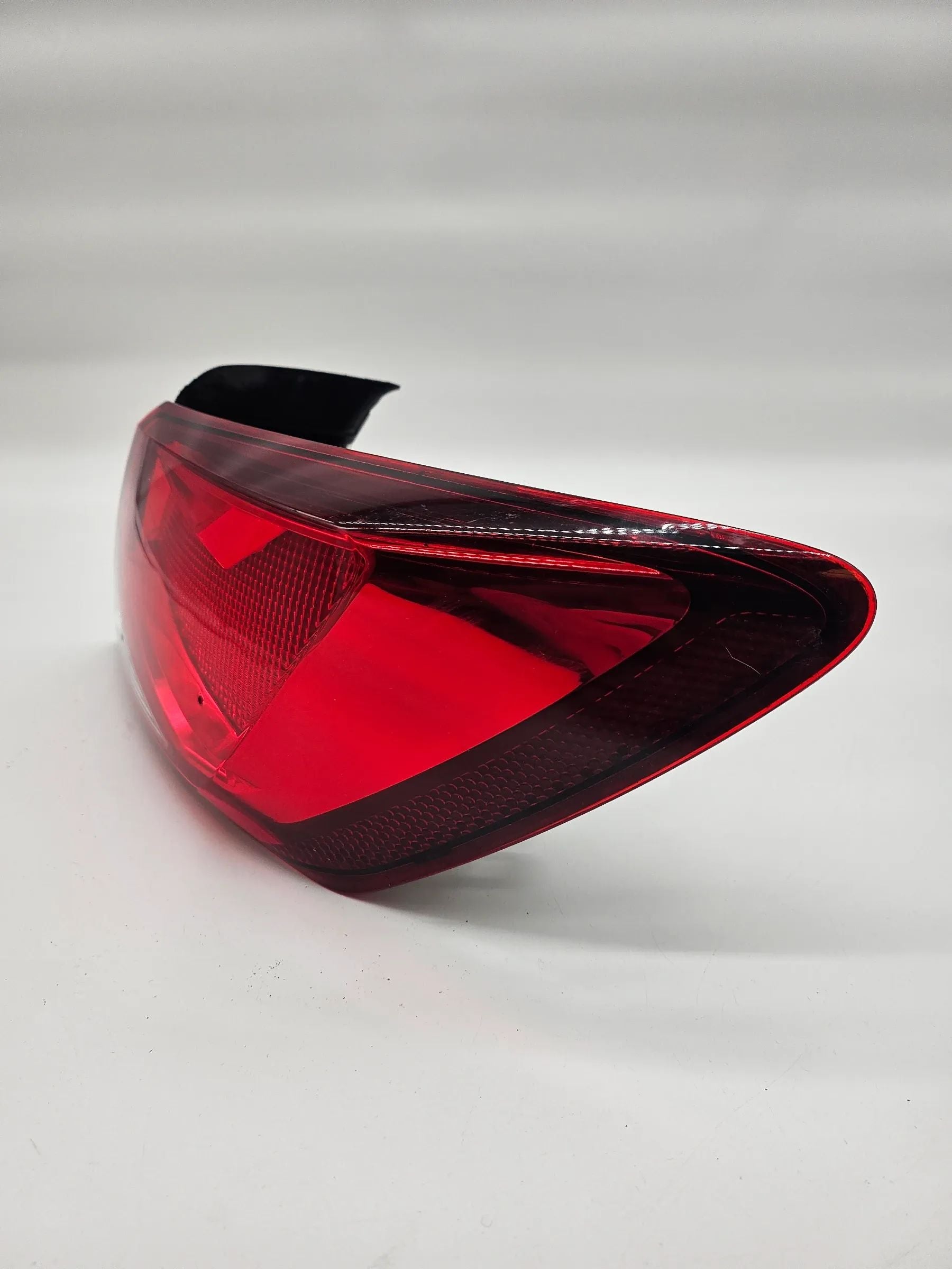 Feu arrière droit extérieur d'origine Seat Leon III 3 5F 12-16