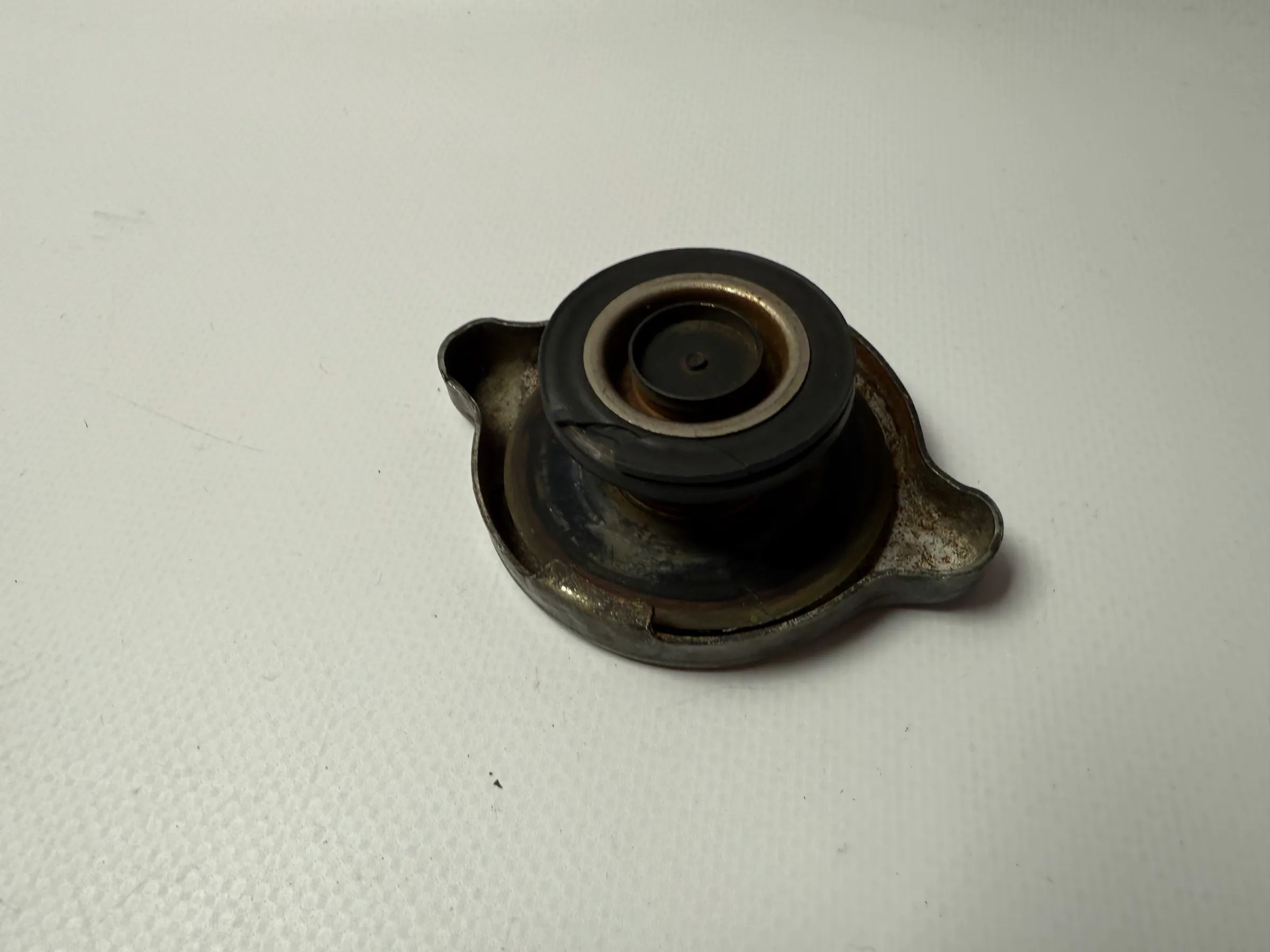 Original Opel AC Delco Tapón de Radiador para Rekord, Commodore, Admiral, Kapitän, etc. 549 7