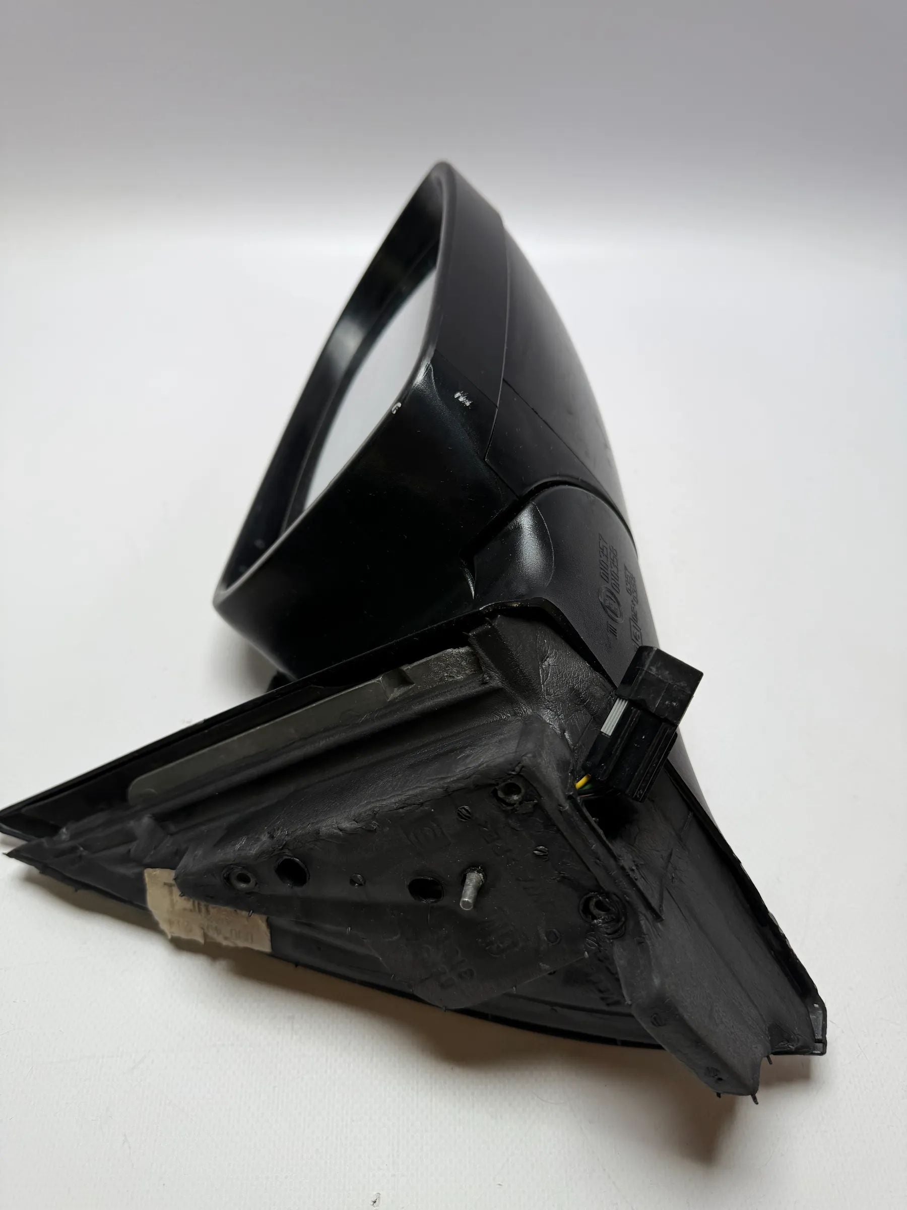 Оригинальное боковое зеркало Opel Omega Caravan 2.0 B с электрообогревом правое 090492214 Auto-veritas