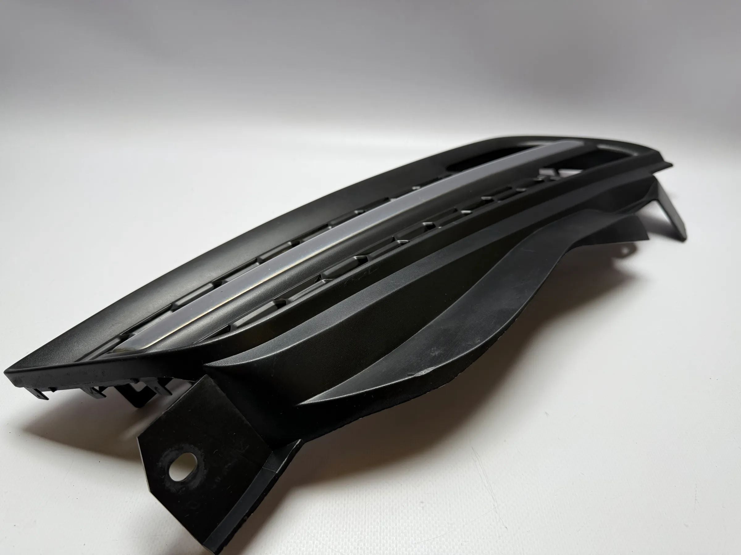 Rejilla Original de Radiador y Aire para NISSAN MICRA III 62320 BC400