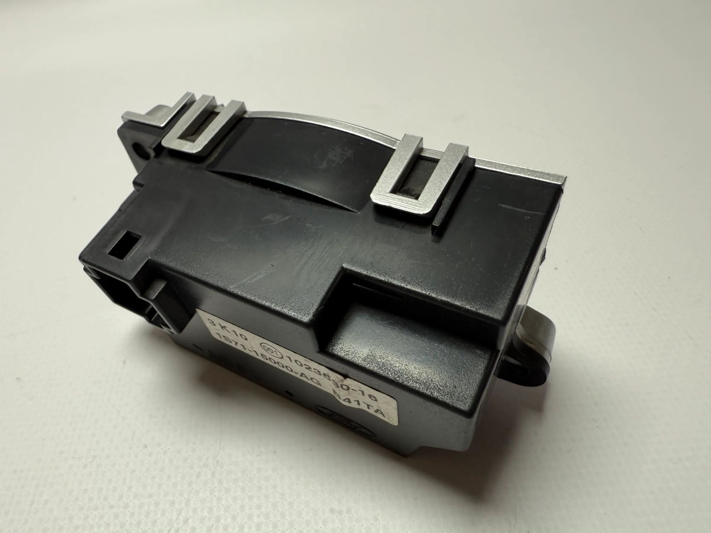 Original Ford Mondeo III 3 Uhr Display Cockpit Anzeige Silber 1S71-15000-AG