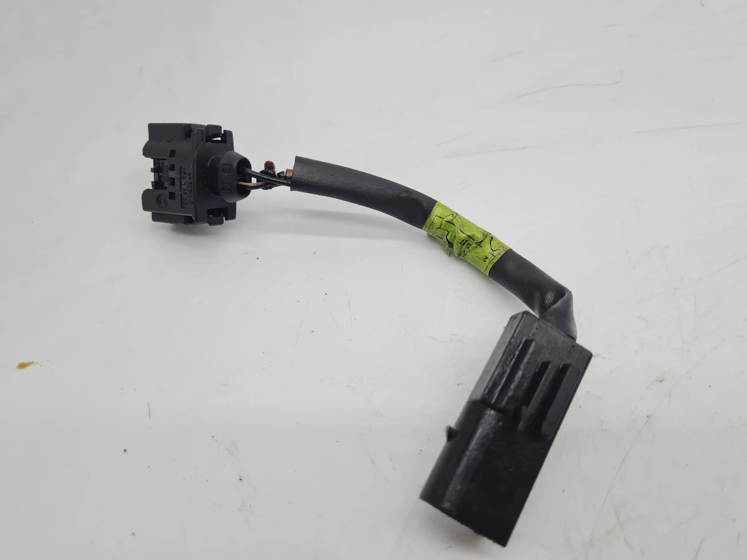สายหยุดน้ำมันแท้ Mercedes C-Klasse CL203 A1685452328